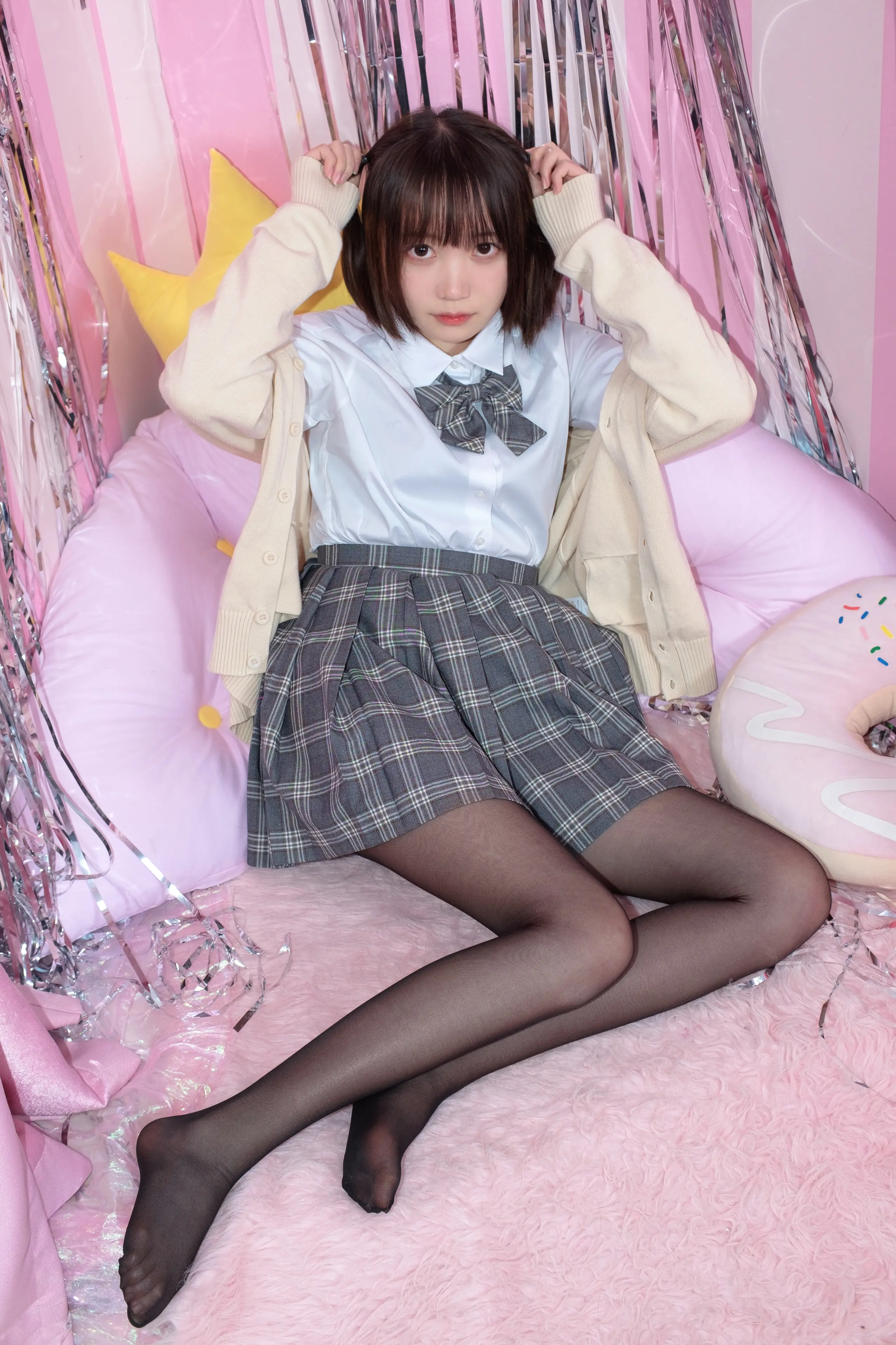 森萝财团 SSR 黑丝妹妹的闺房 [75P]