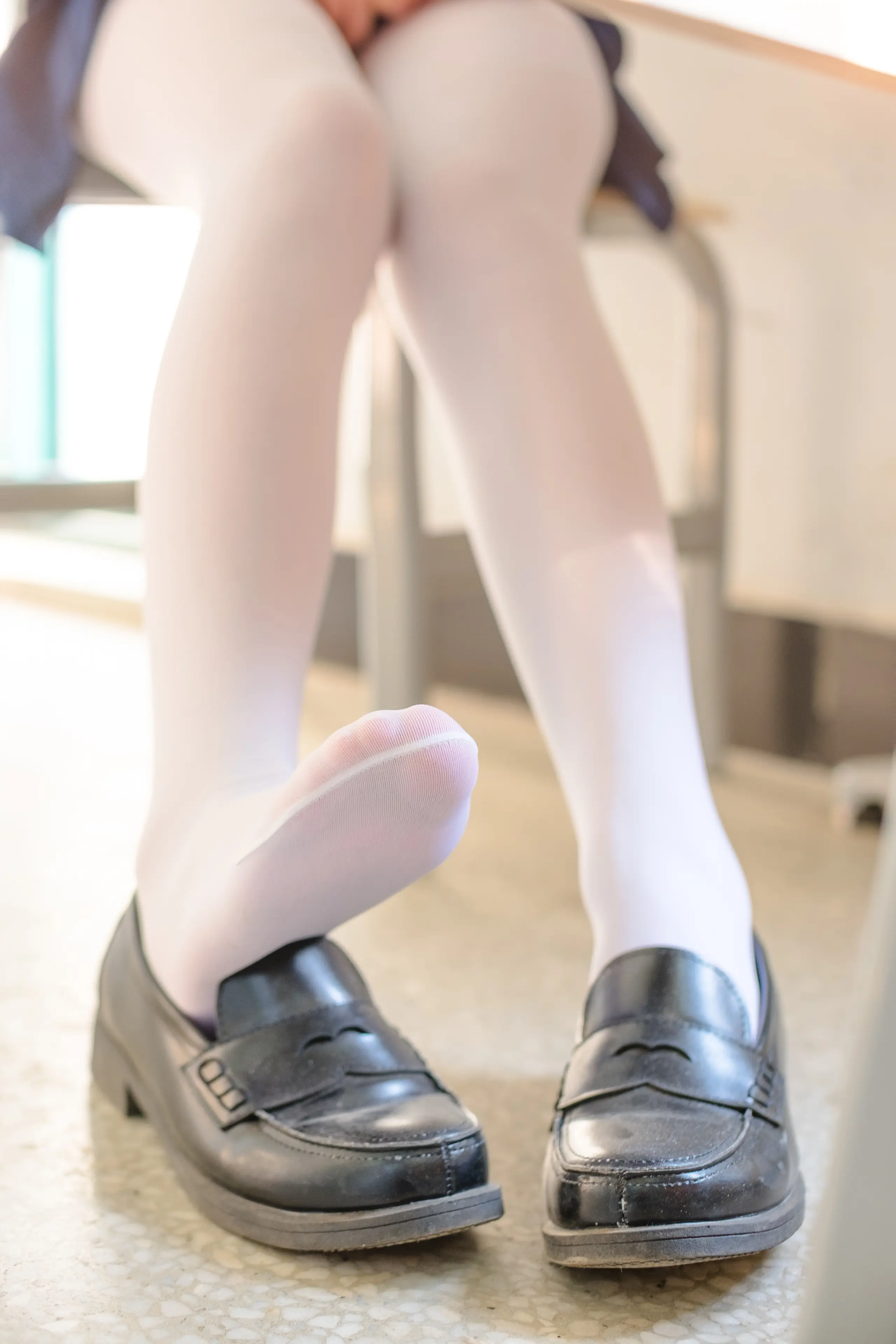 森萝财团 SSR JK白丝足控 [99P]