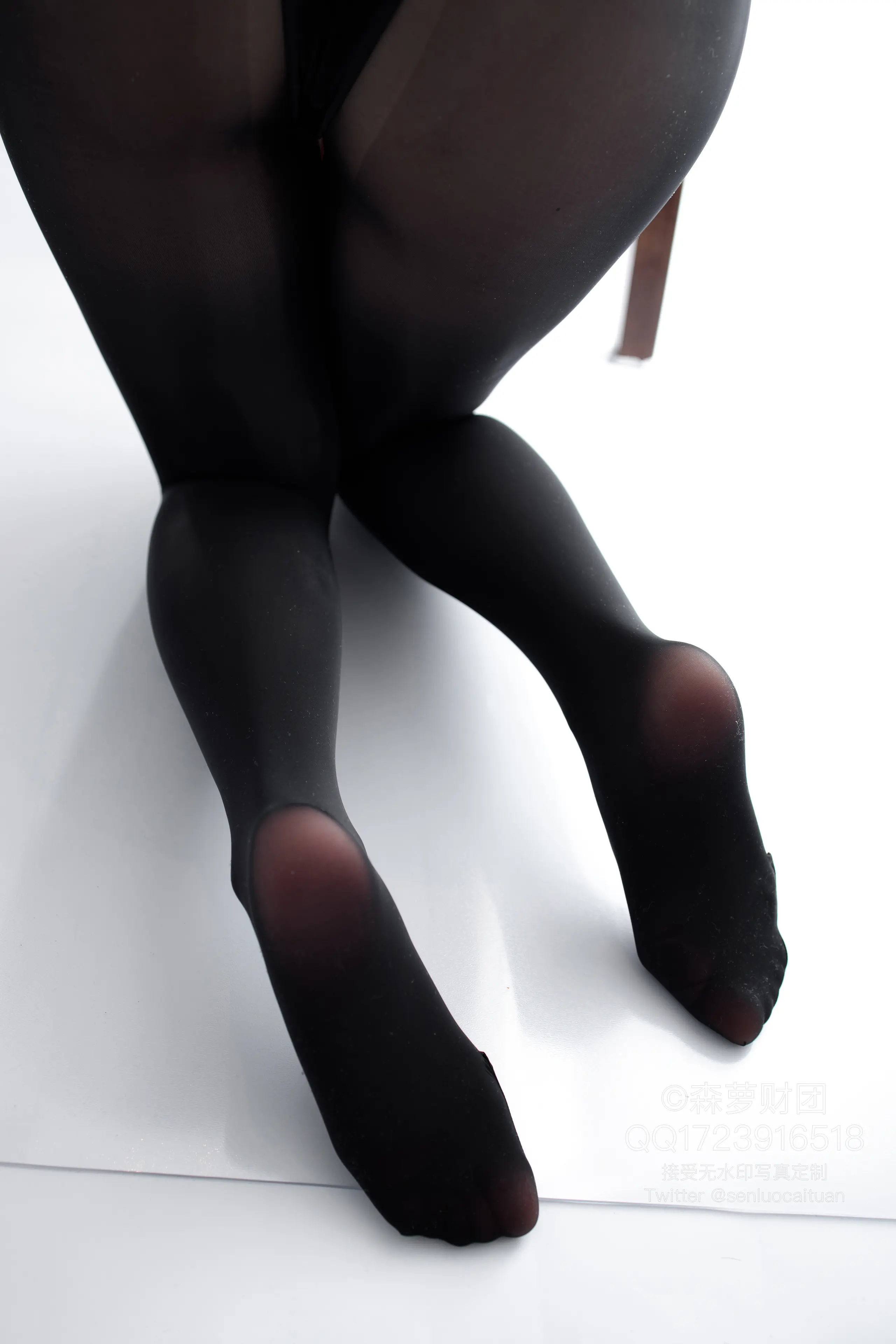 森萝财团 WTMSB 黑丝网袜兔女郎 [142P]