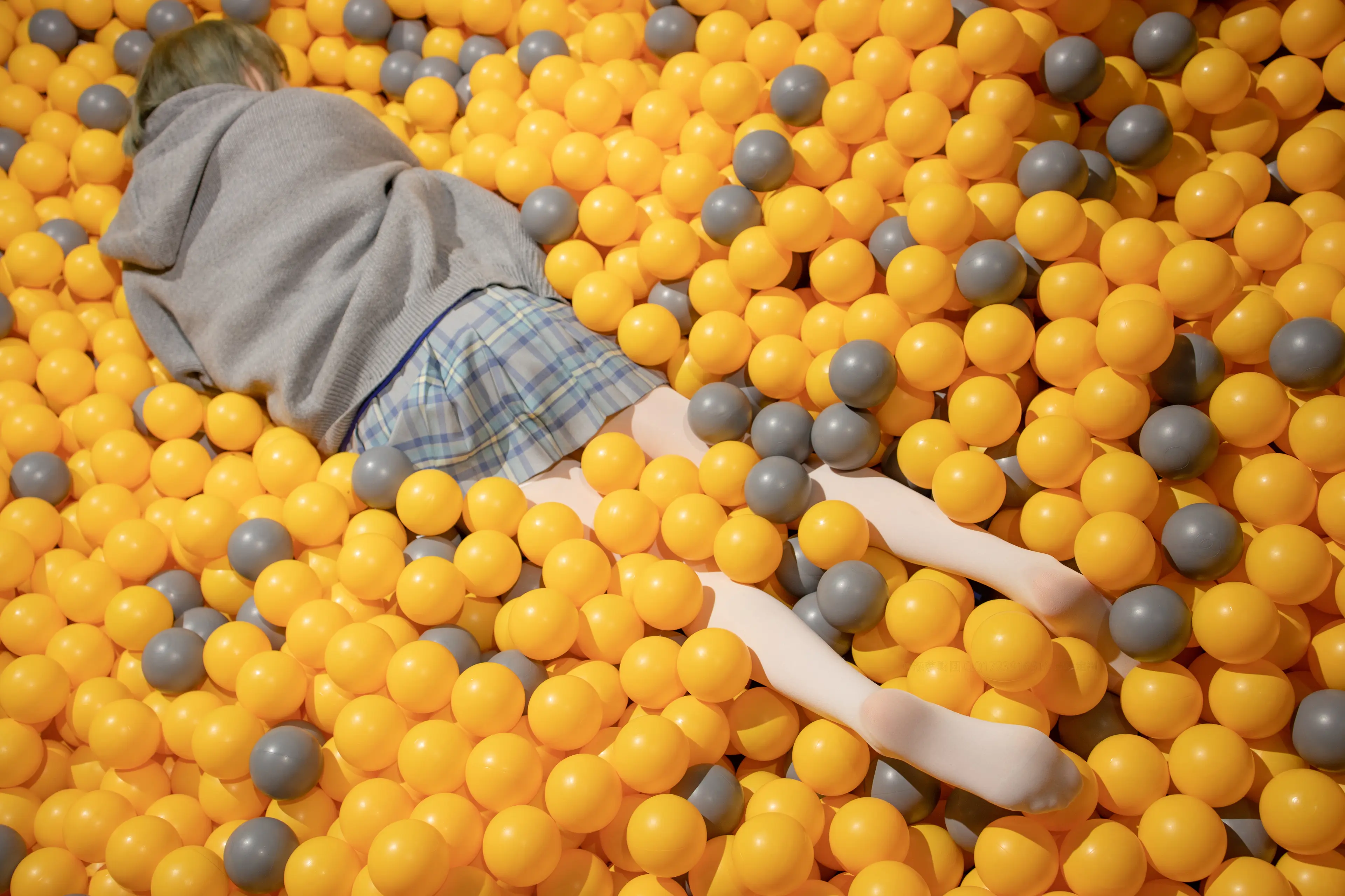 森萝财团 X 儿童乐园里的一天 [141P]