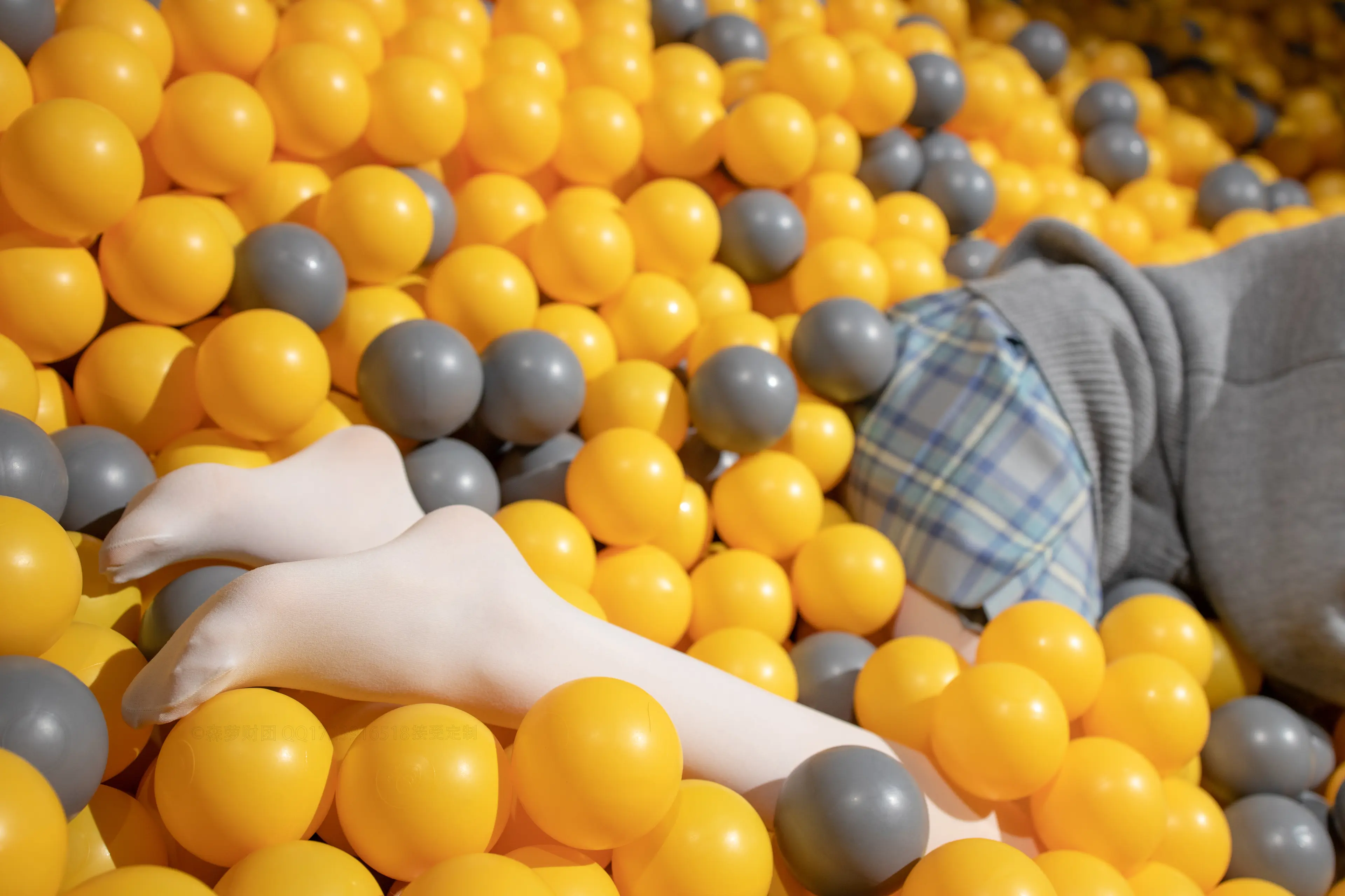 森萝财团 X 儿童乐园里的一天 [141P]