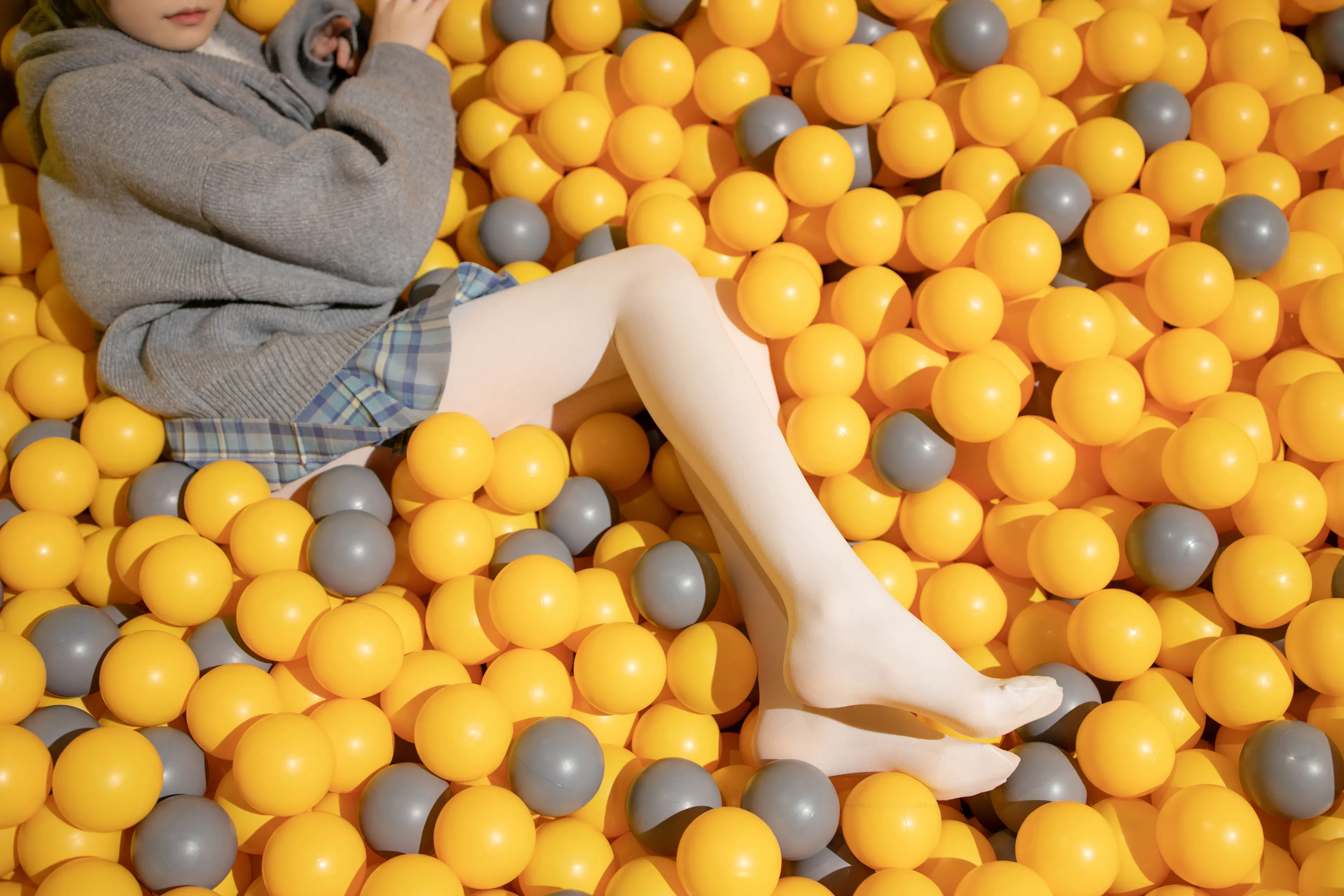 森萝财团 X 儿童乐园里的一天 [141P]