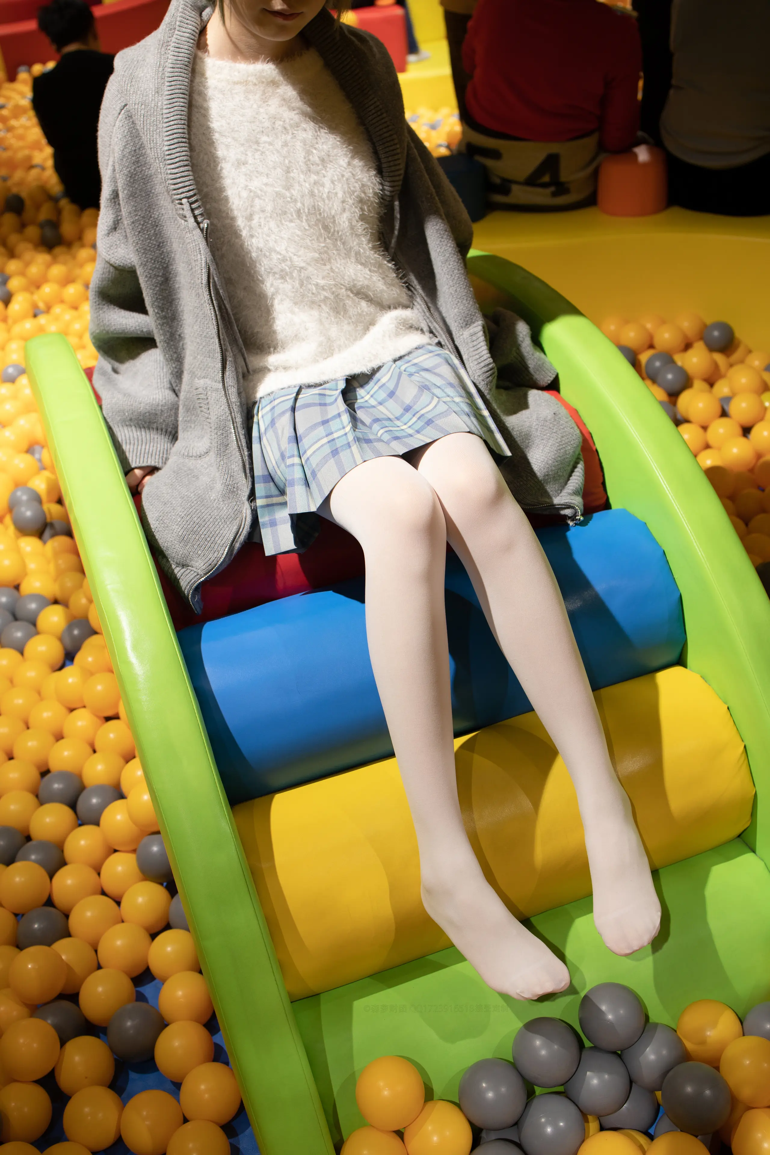 森萝财团 X 儿童乐园里的一天 [141P]