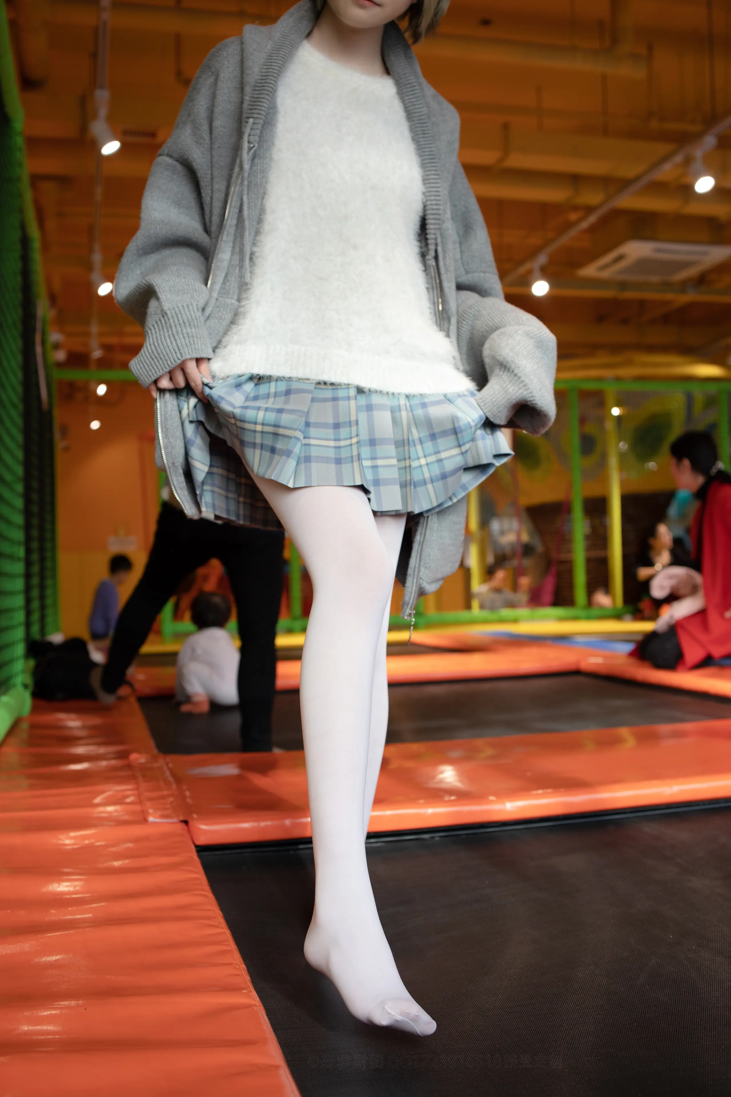 森萝财团 X 儿童乐园里的一天 [141P]