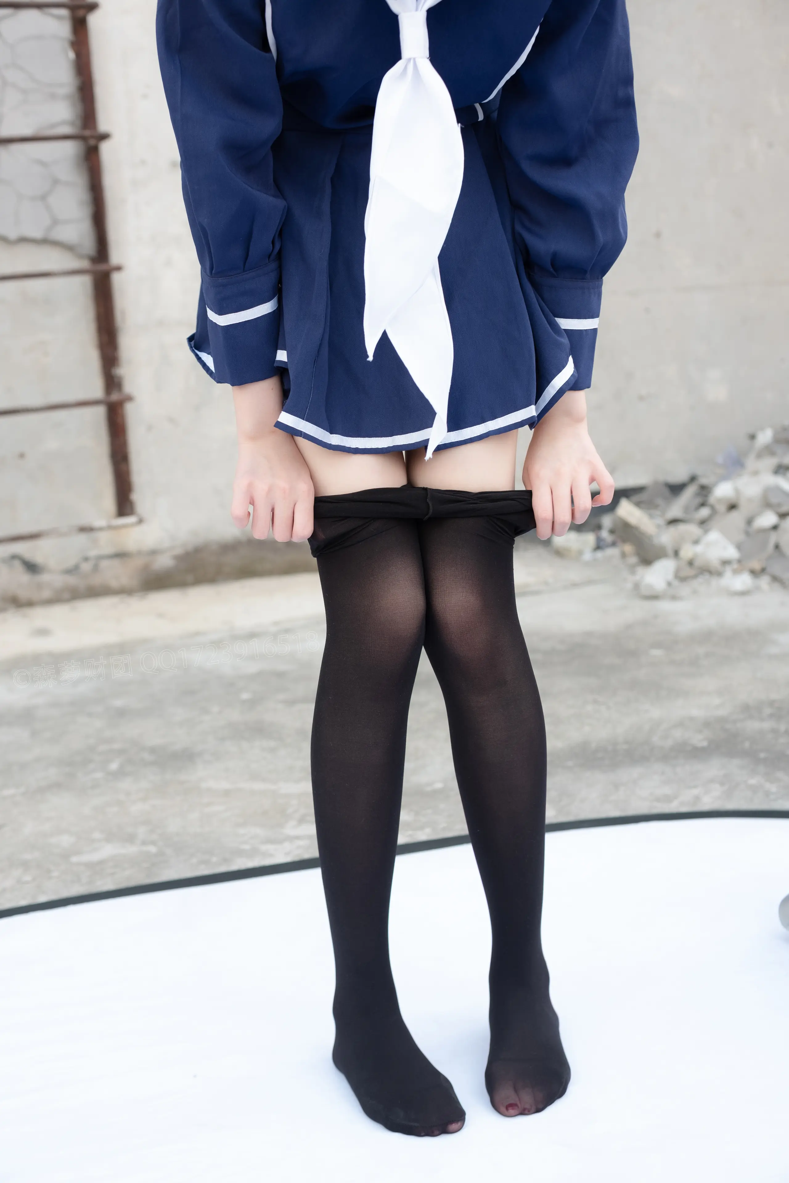 森萝财团 X 天台黑丝水手服 [110P]