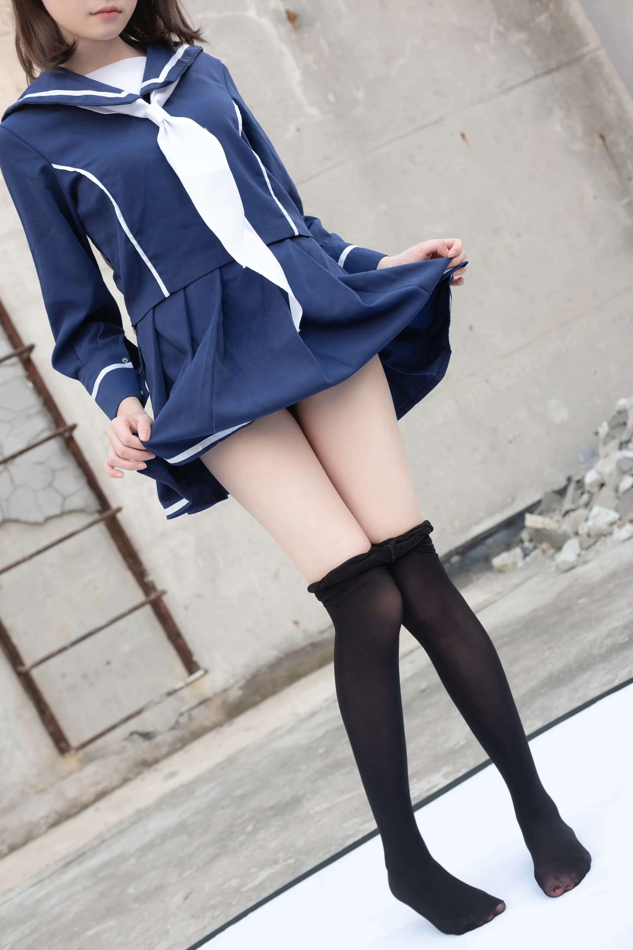 森萝财团 X 天台黑丝水手服 [110P]