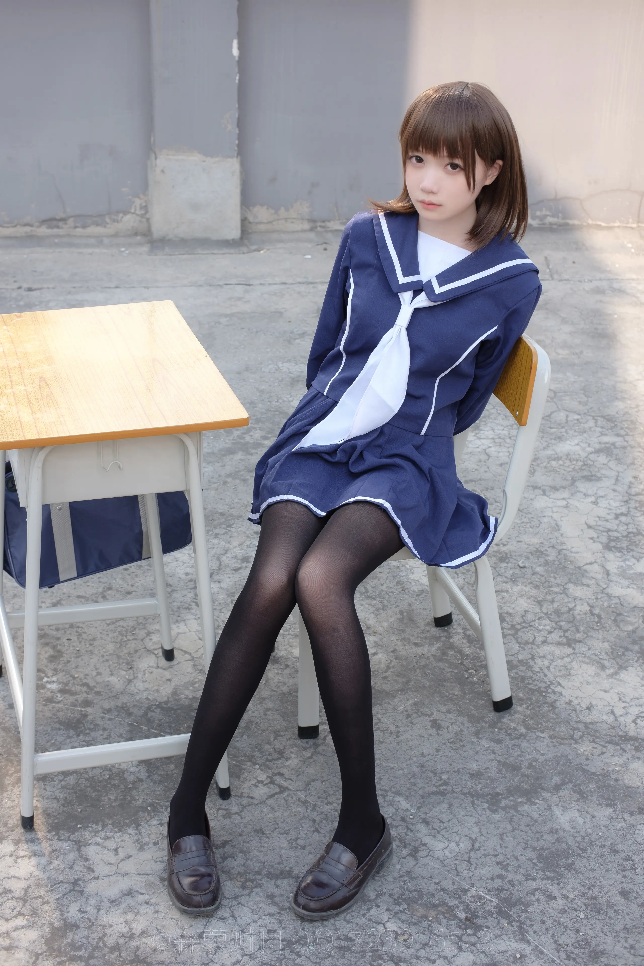 森萝财团 X 天台黑丝水手服 [110P]