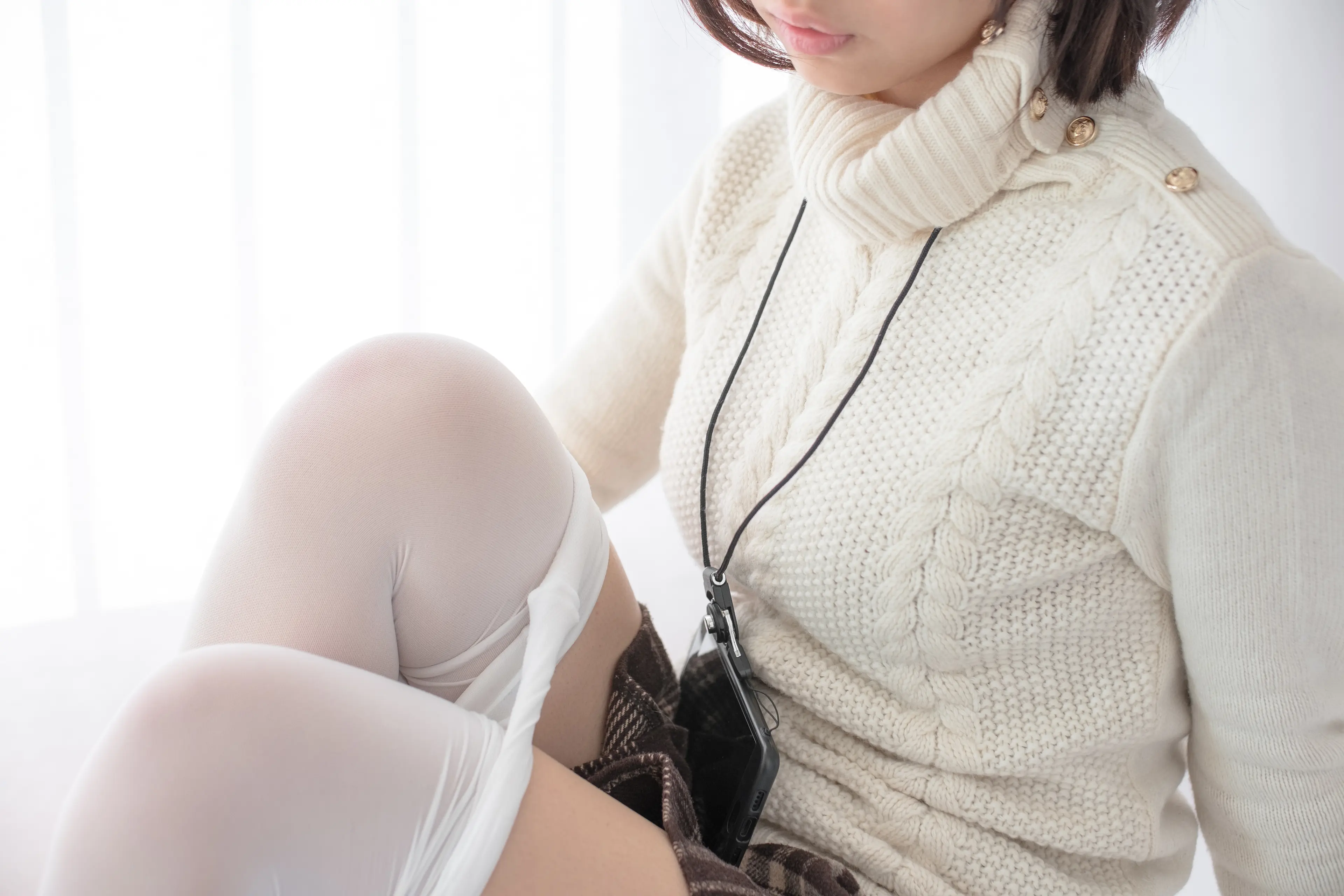 森萝财团 X 忧郁白丝 [99P]