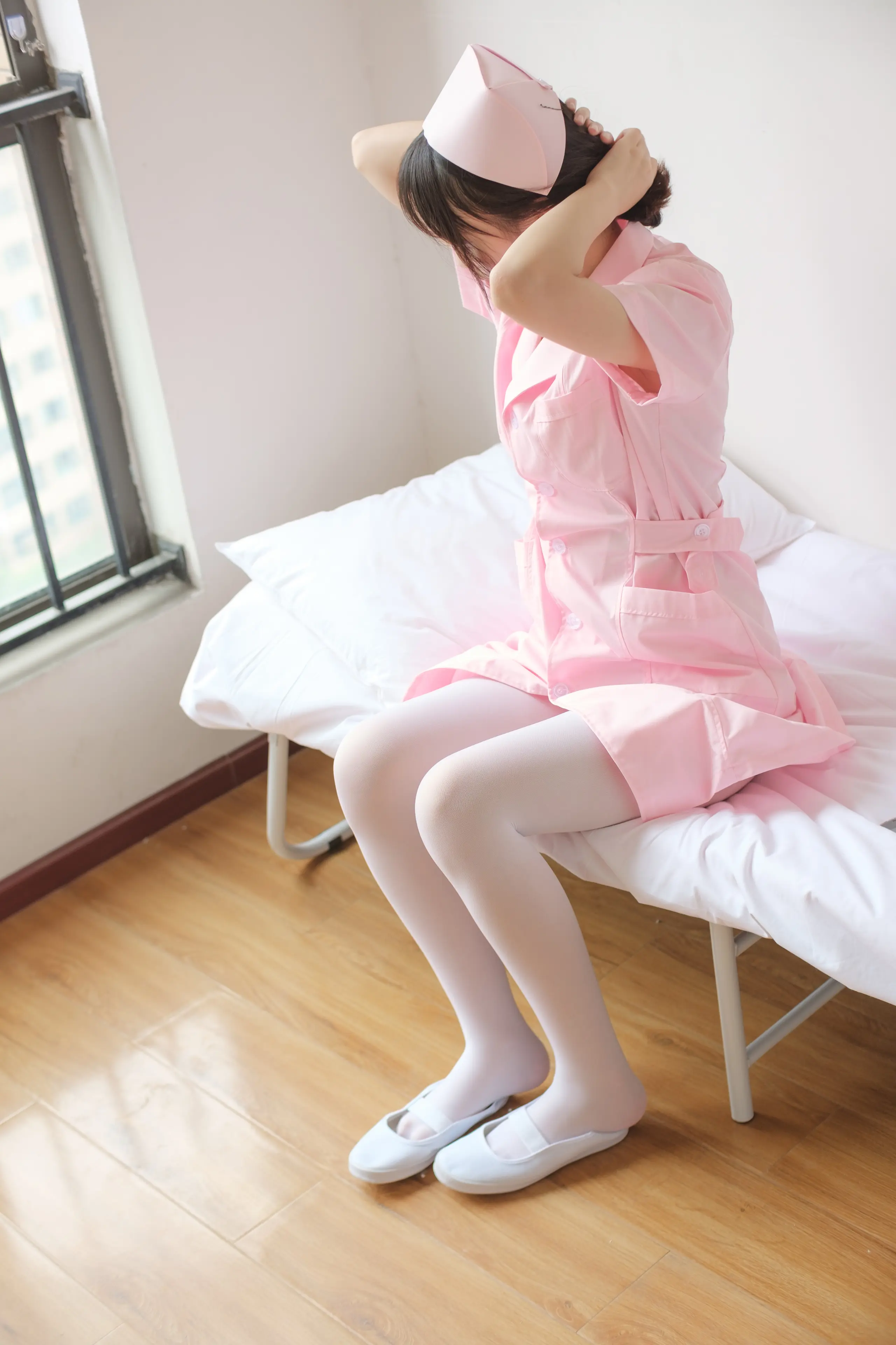 森萝财团 X 护士妹妹穿白丝 [167P]