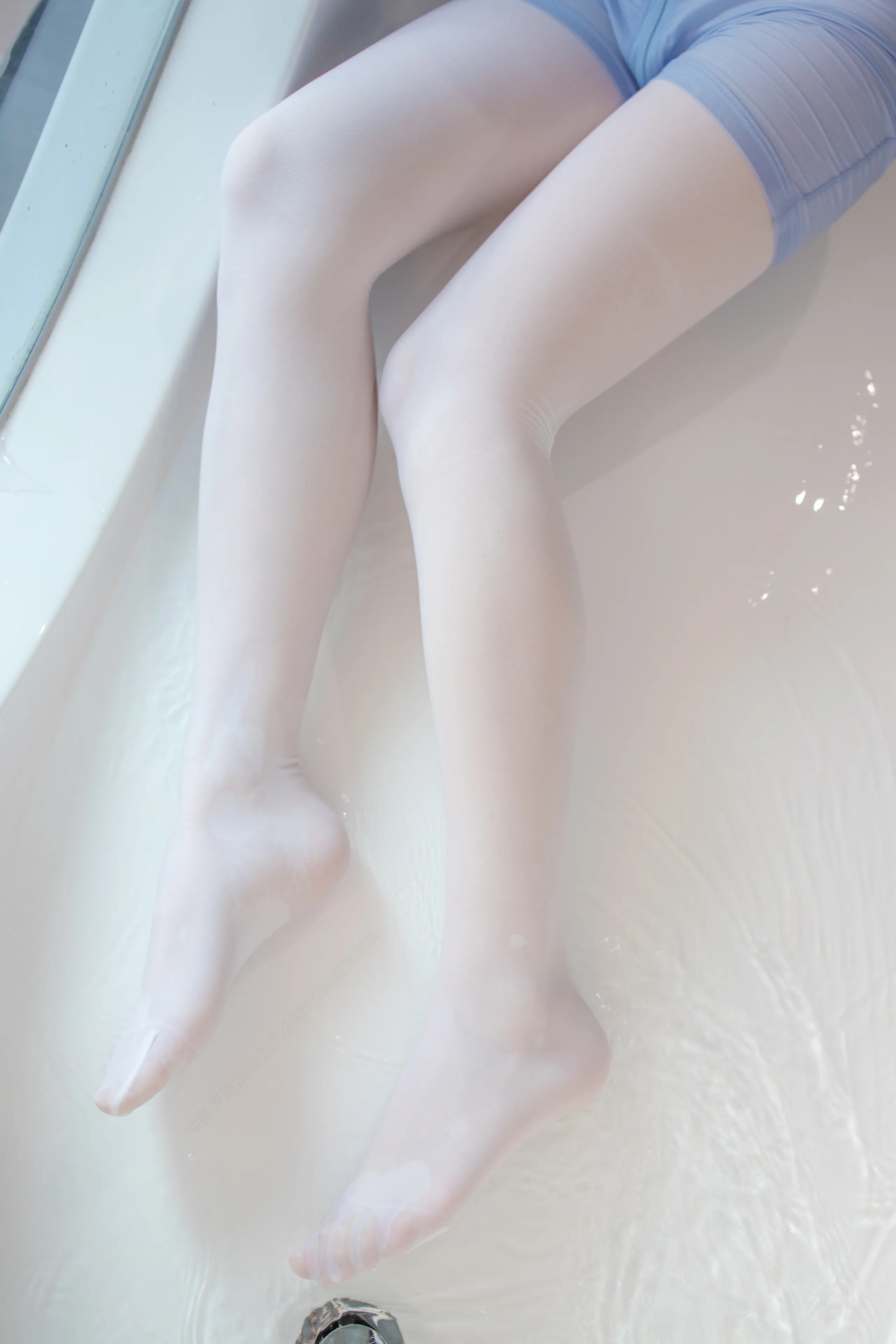 森萝财团 X 湿身120D白丝 [165P]