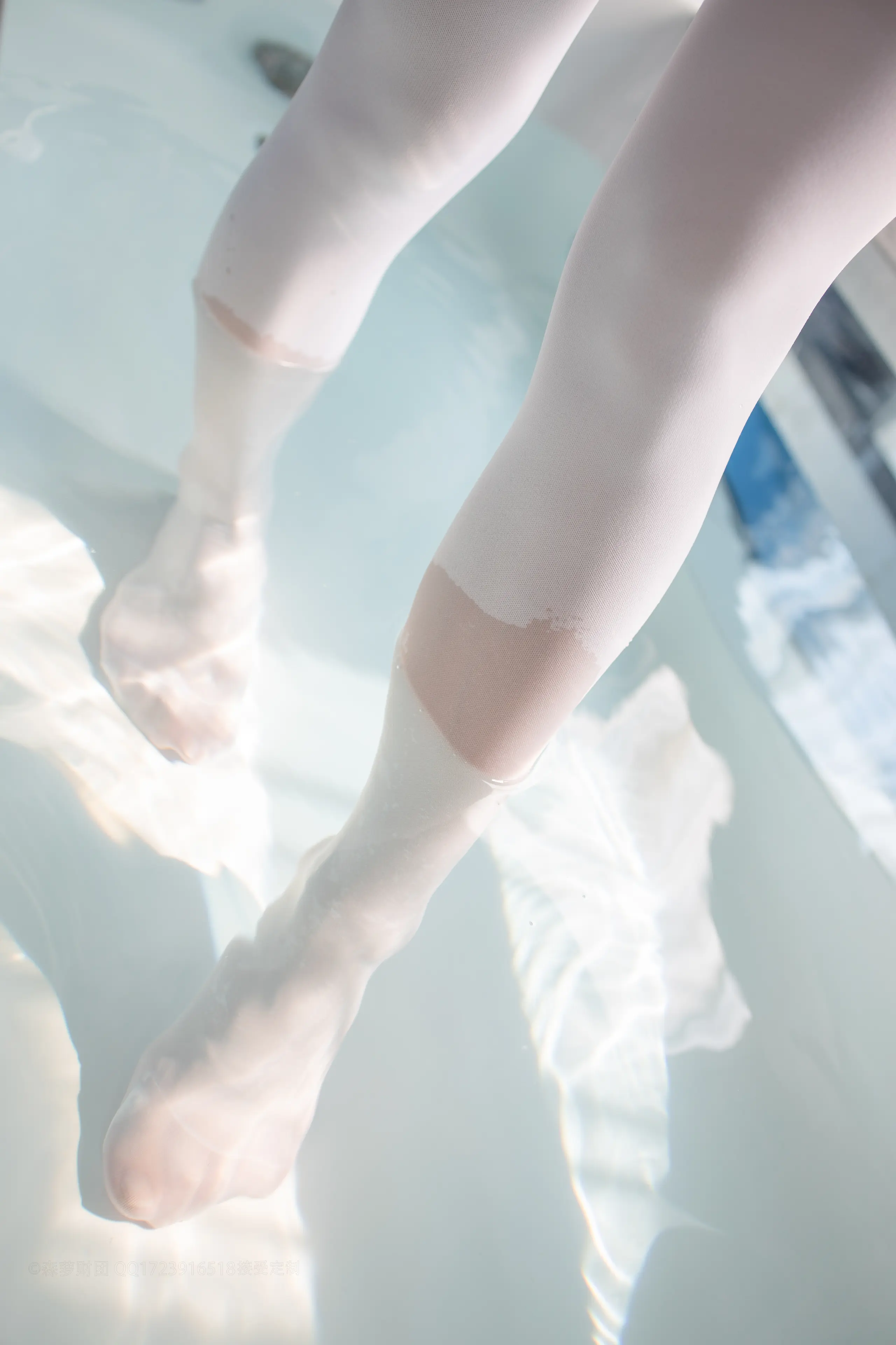 森萝财团 X 湿身120D白丝 [165P]