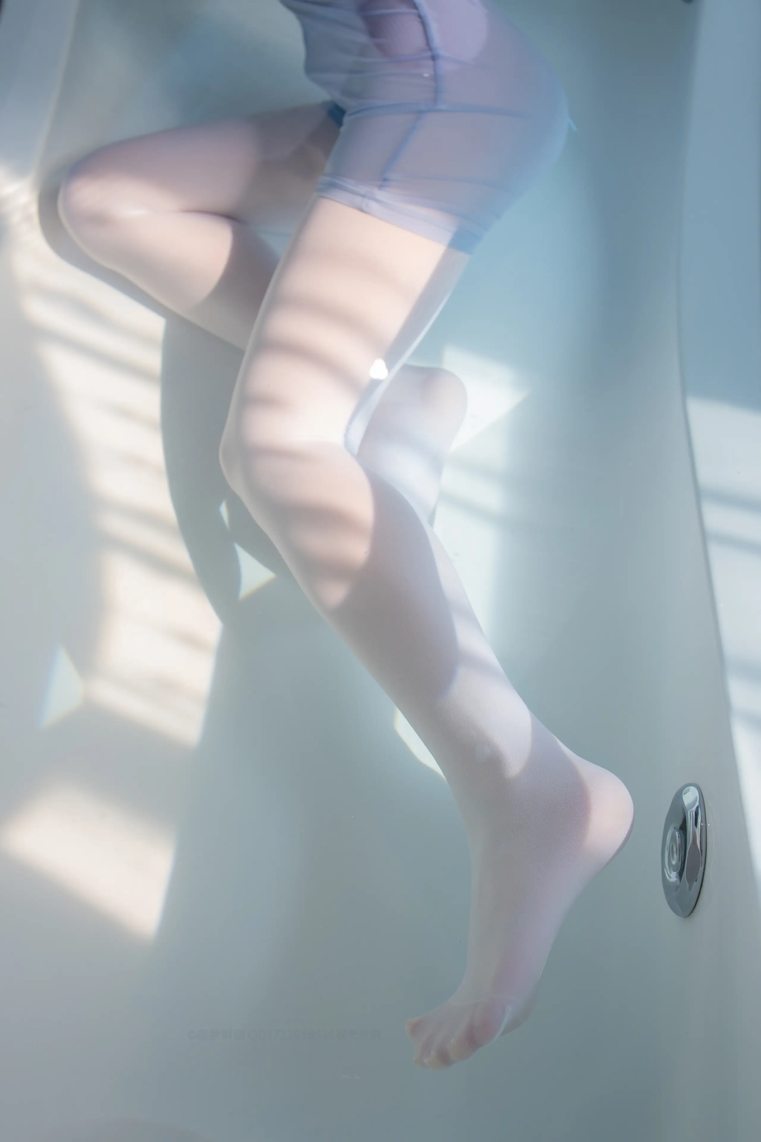 森萝财团 X 湿身120D白丝 [165P]