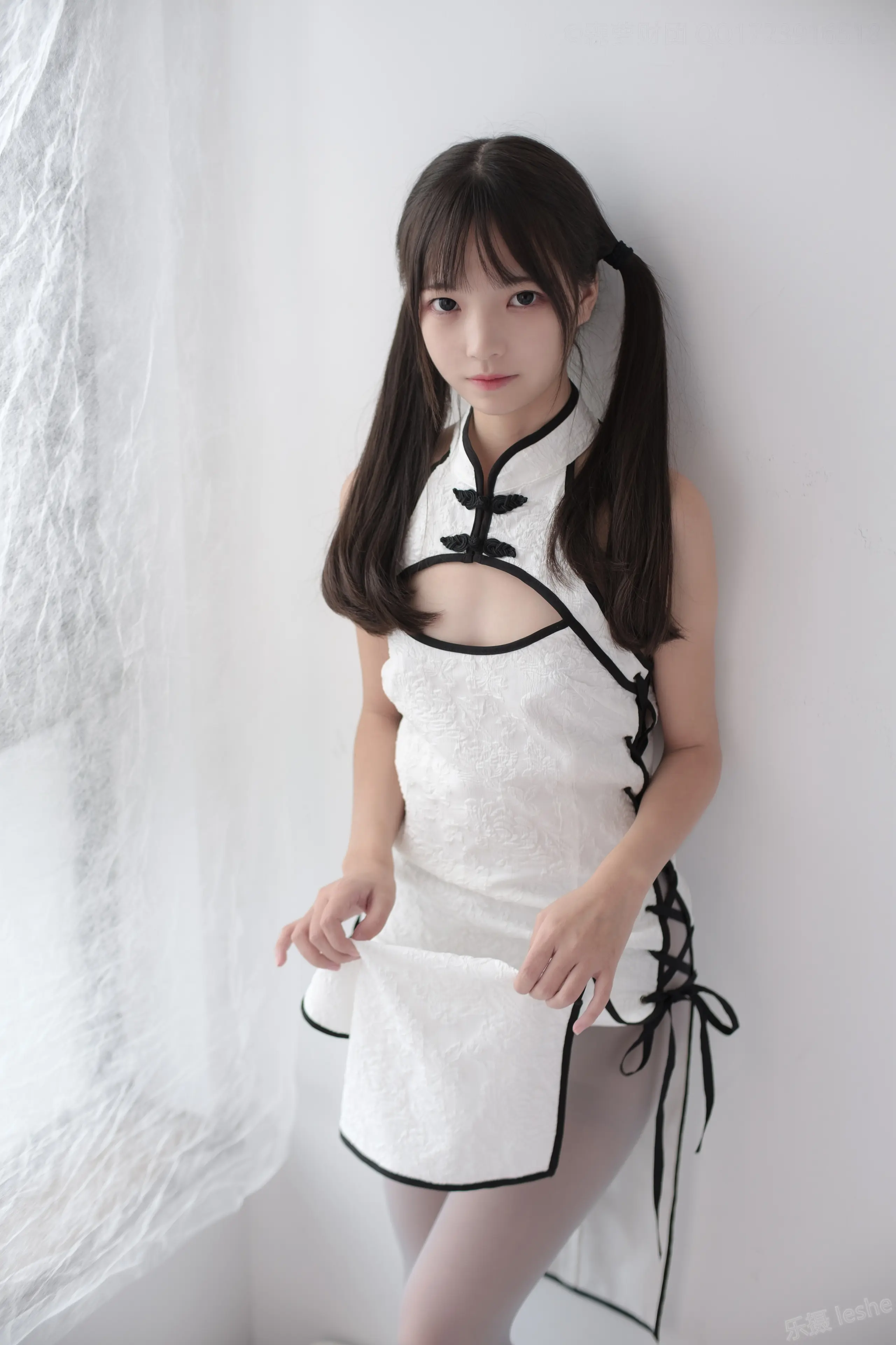 森萝财团 X 灰丝情趣旗袍 [96P]