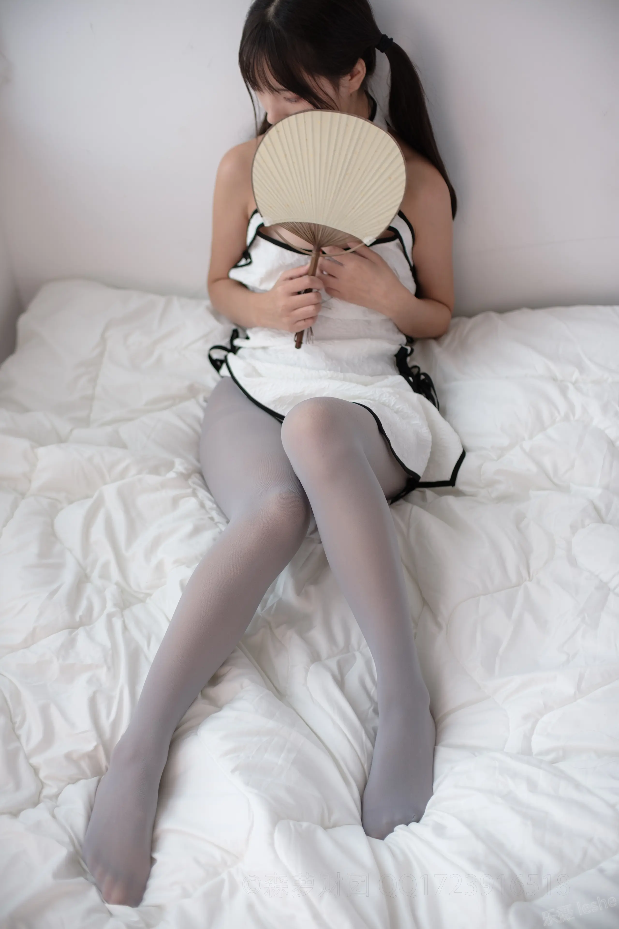 森萝财团 X 灰丝情趣旗袍 [96P]