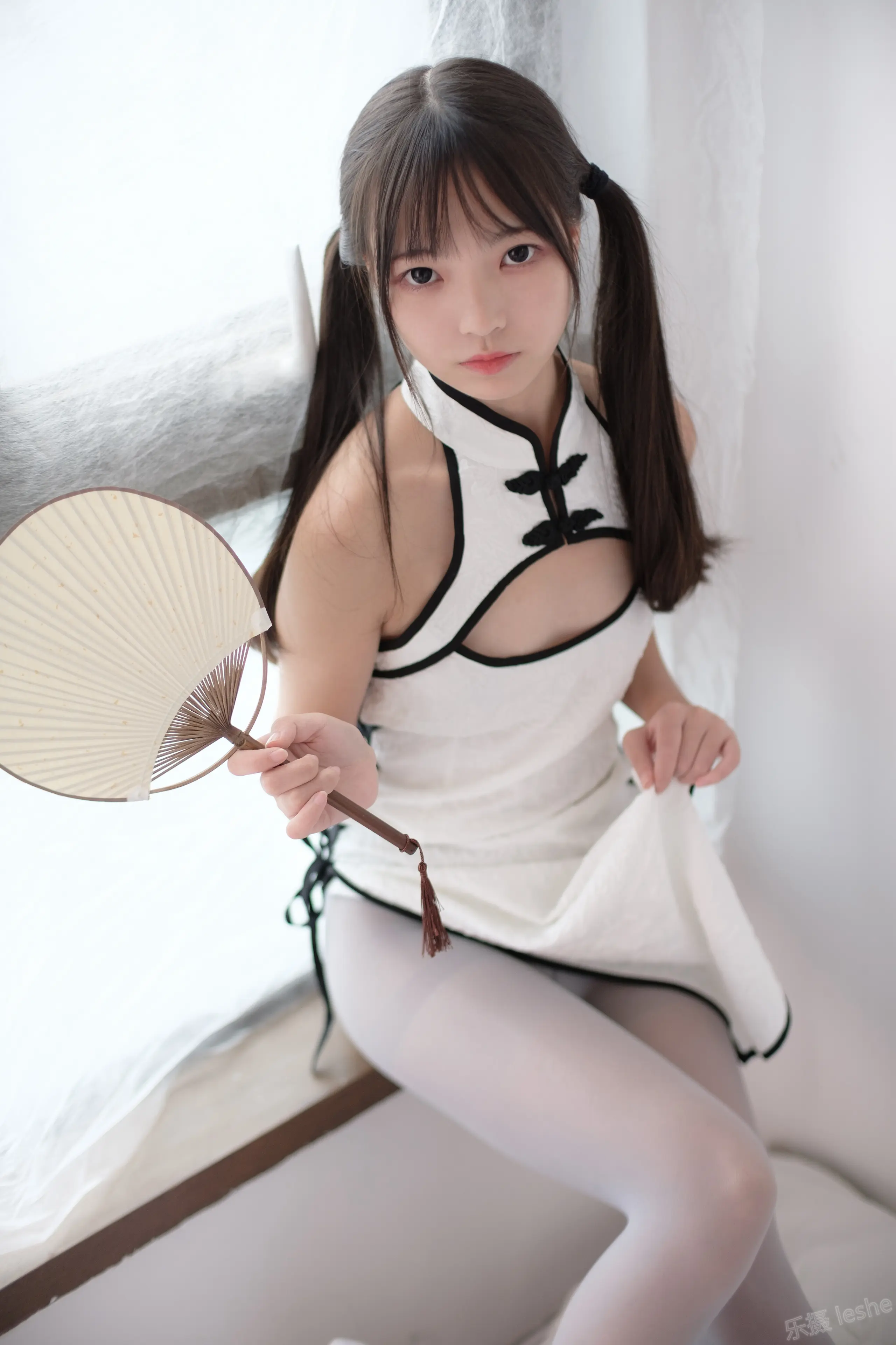 森萝财团 X 灰丝情趣旗袍 [96P]