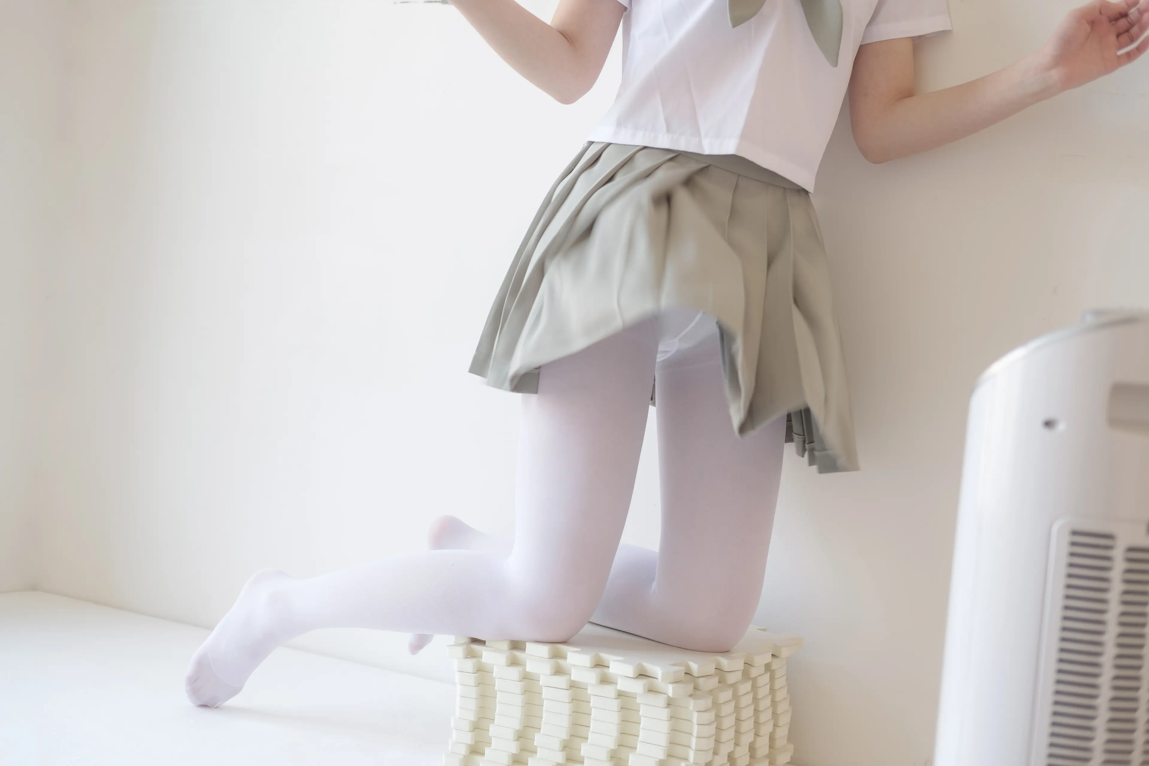 森萝财团 X 白丝纯情 [136P]