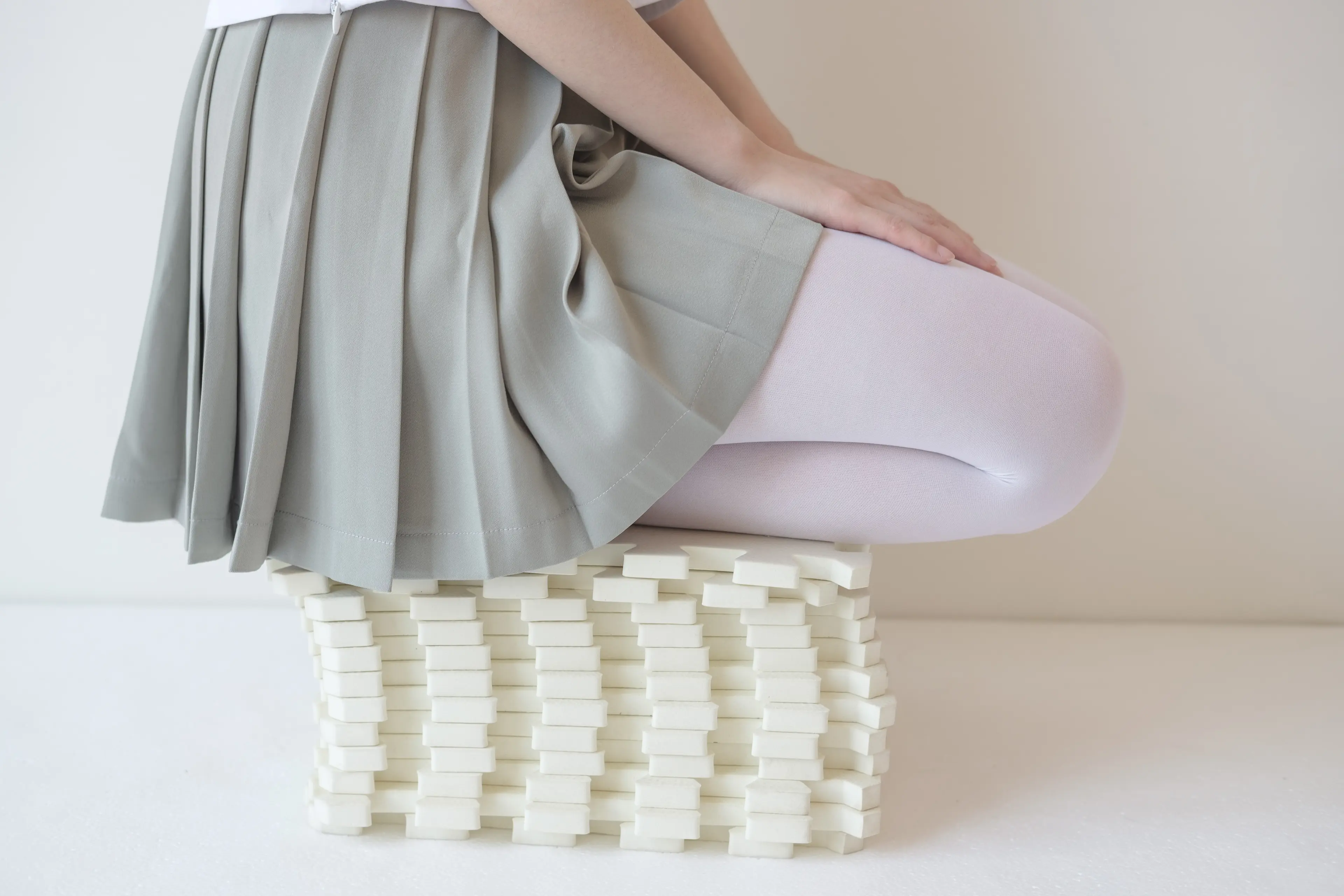 森萝财团 X 白丝纯情 [136P]