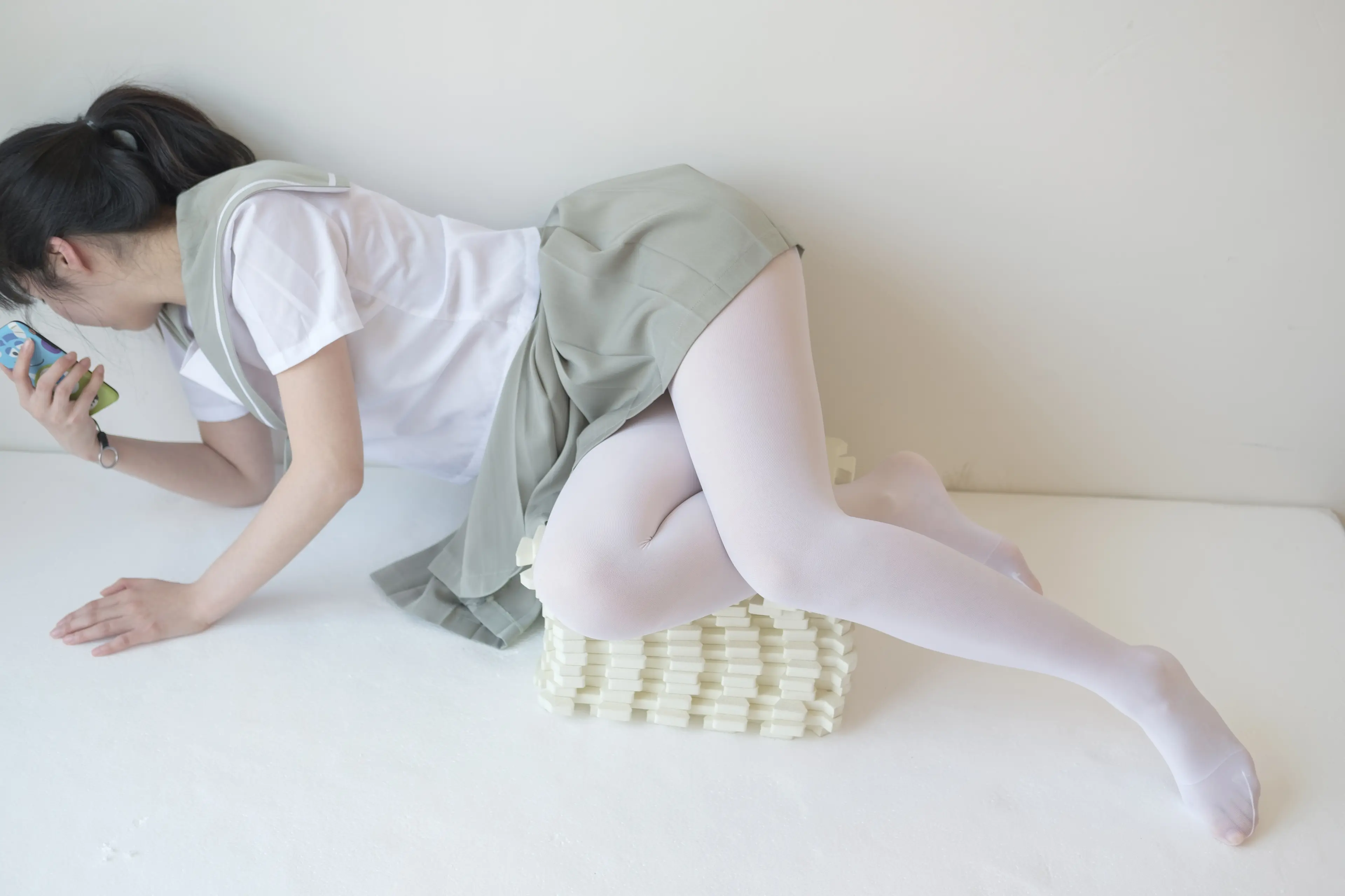 森萝财团 X 白丝纯情 [136P]