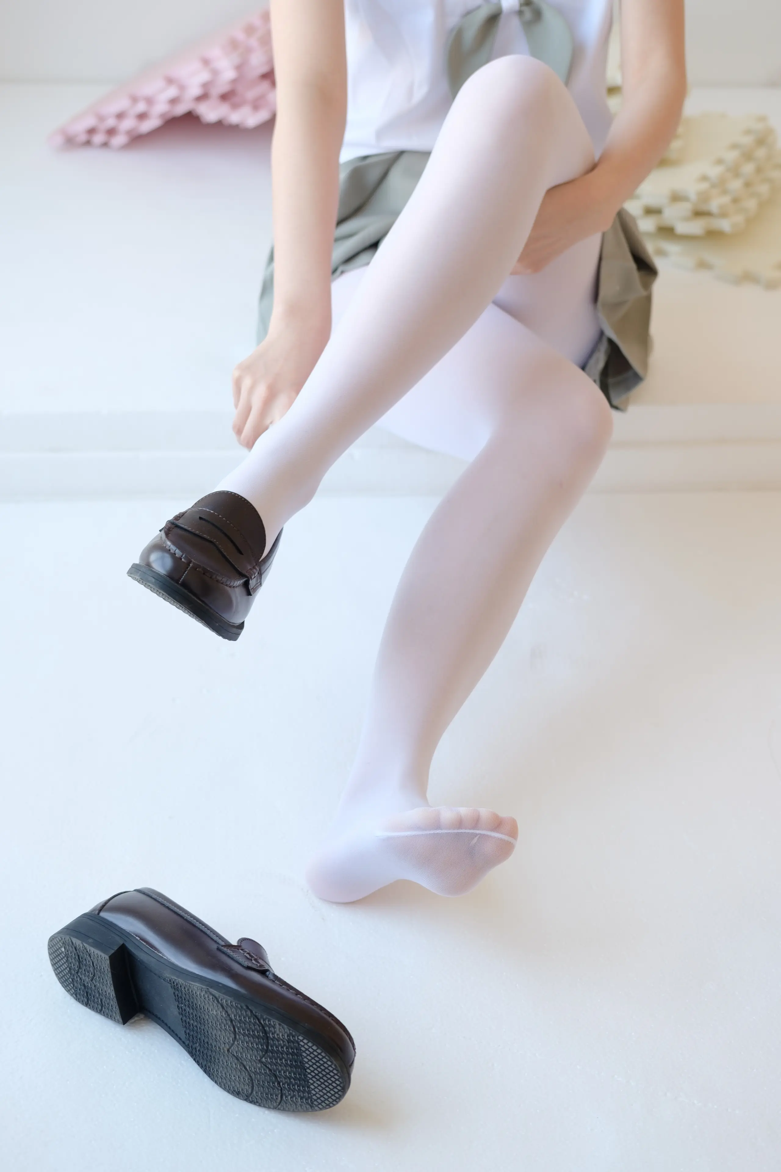 森萝财团 X 白丝纯情 [136P]