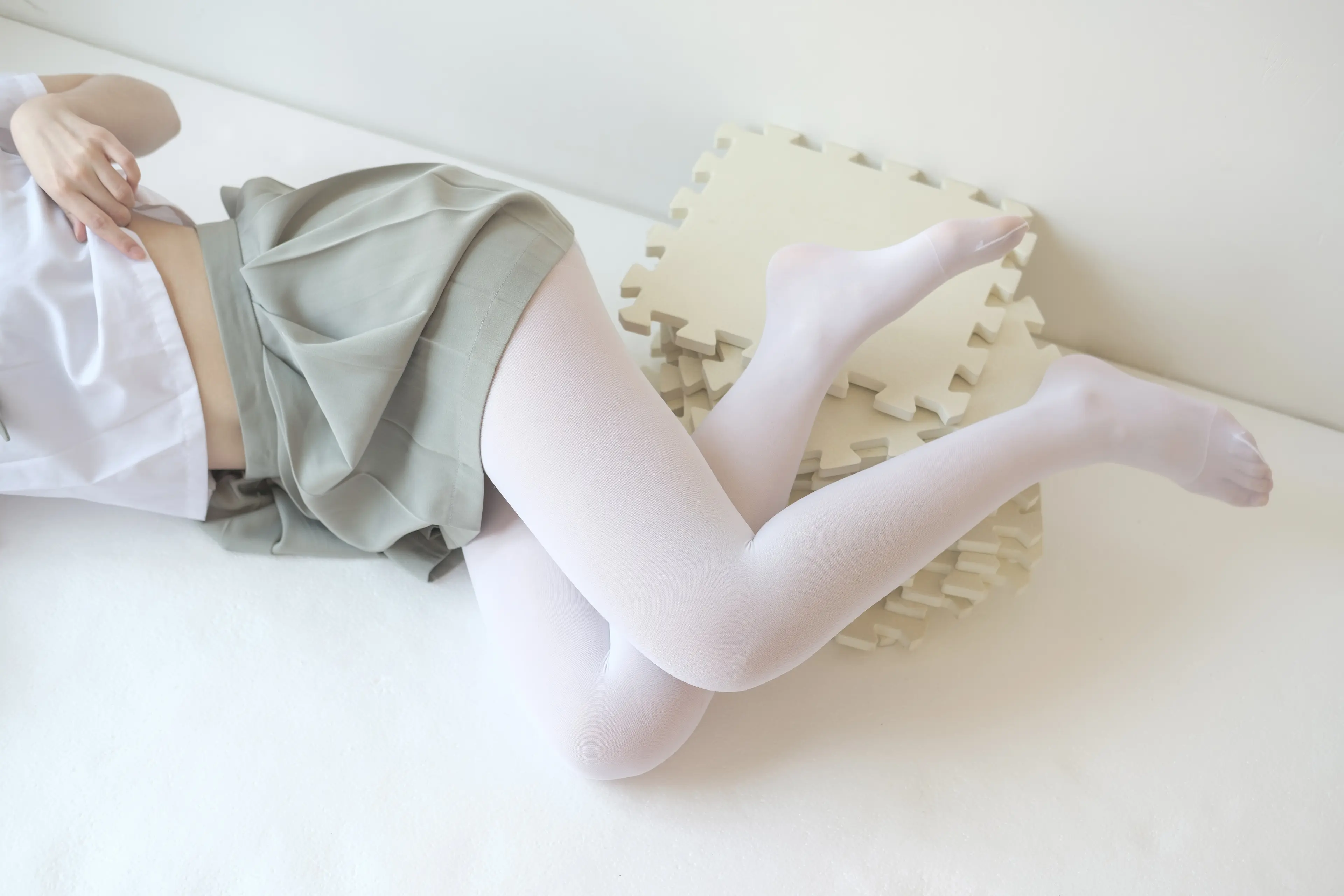 森萝财团 X 白丝纯情 [136P]