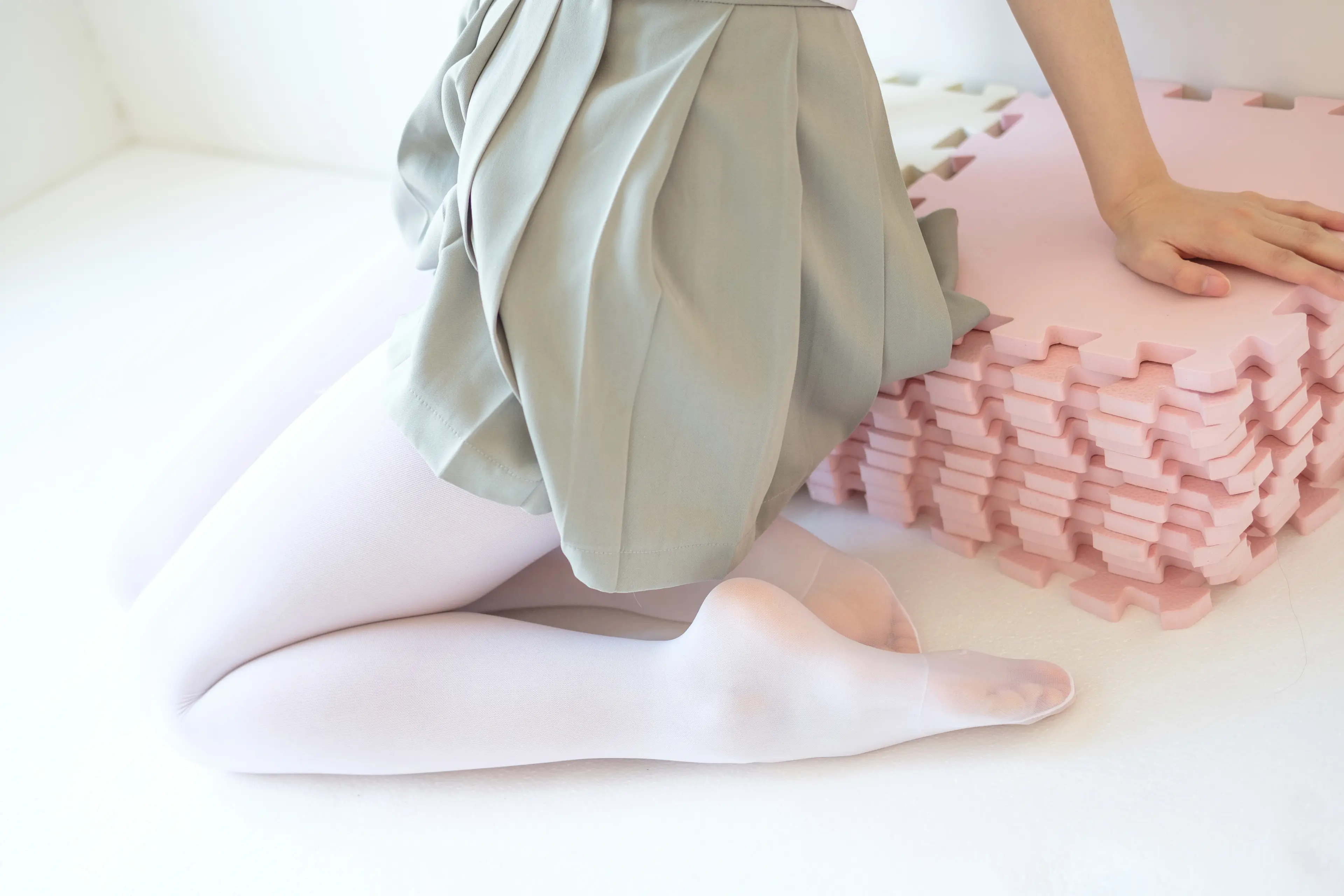 森萝财团 X 白丝纯情 [136P]