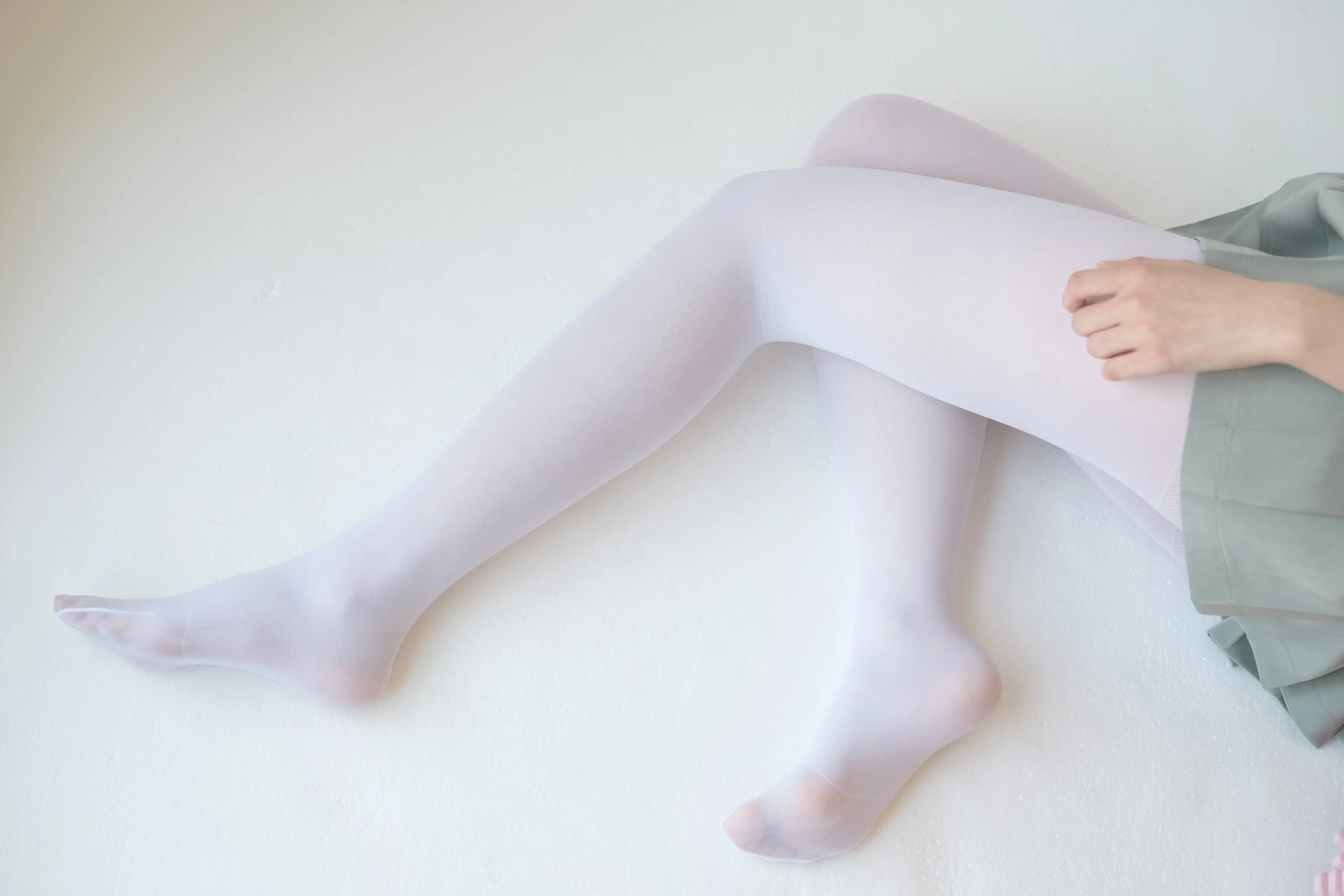 森萝财团 X 白丝纯情 [136P]