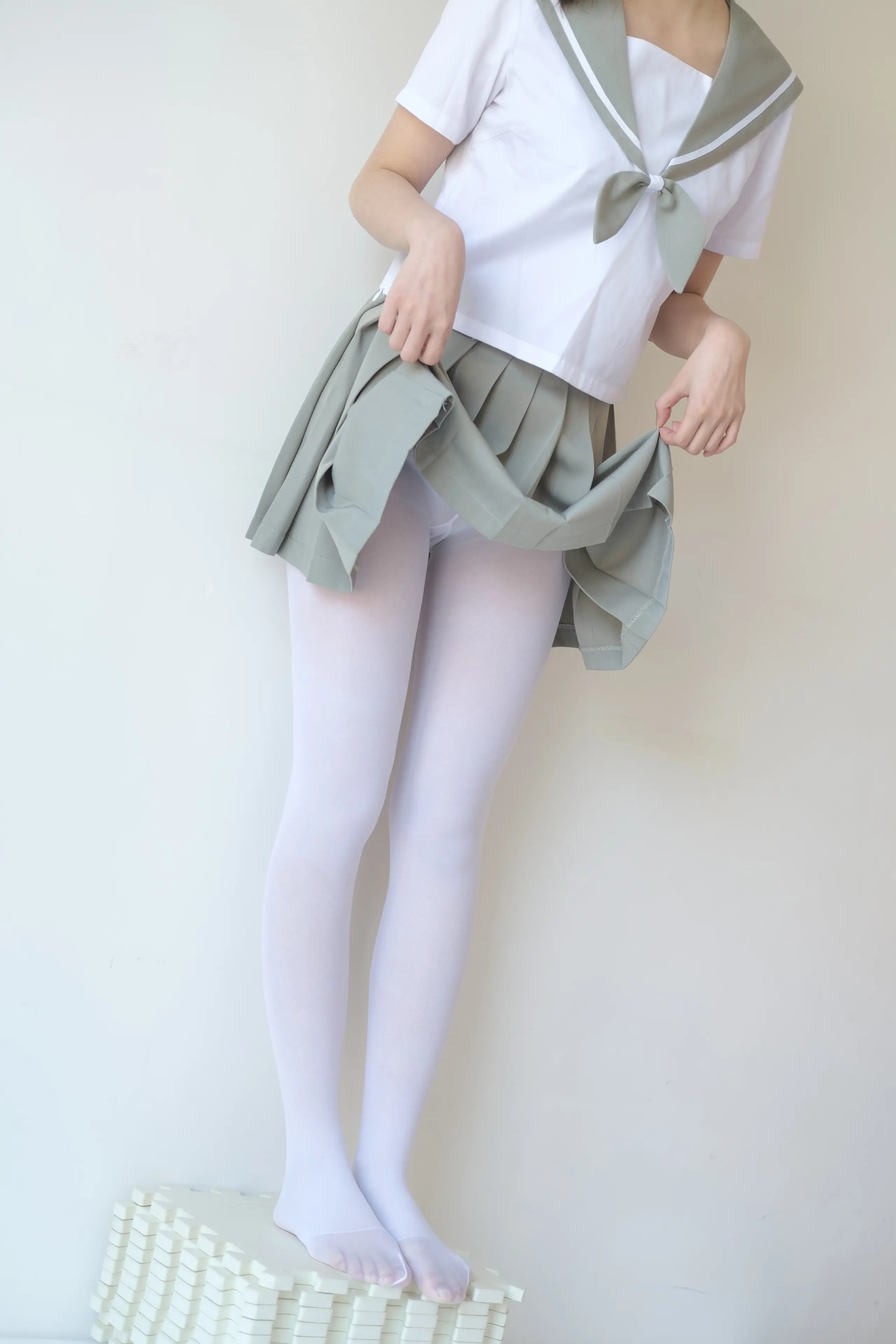 森萝财团 X 白丝纯情 [136P]