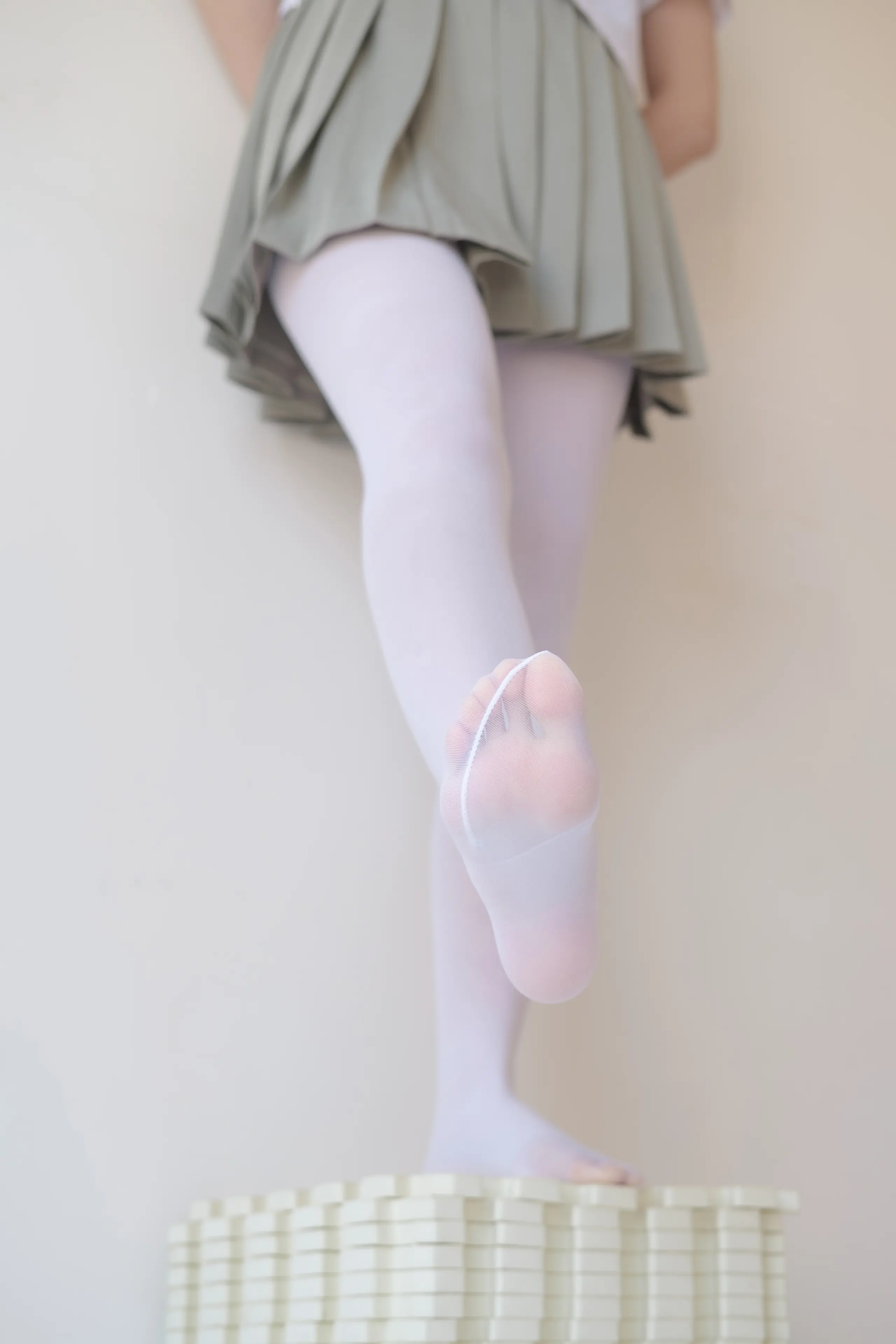 森萝财团 X 白丝纯情 [136P]