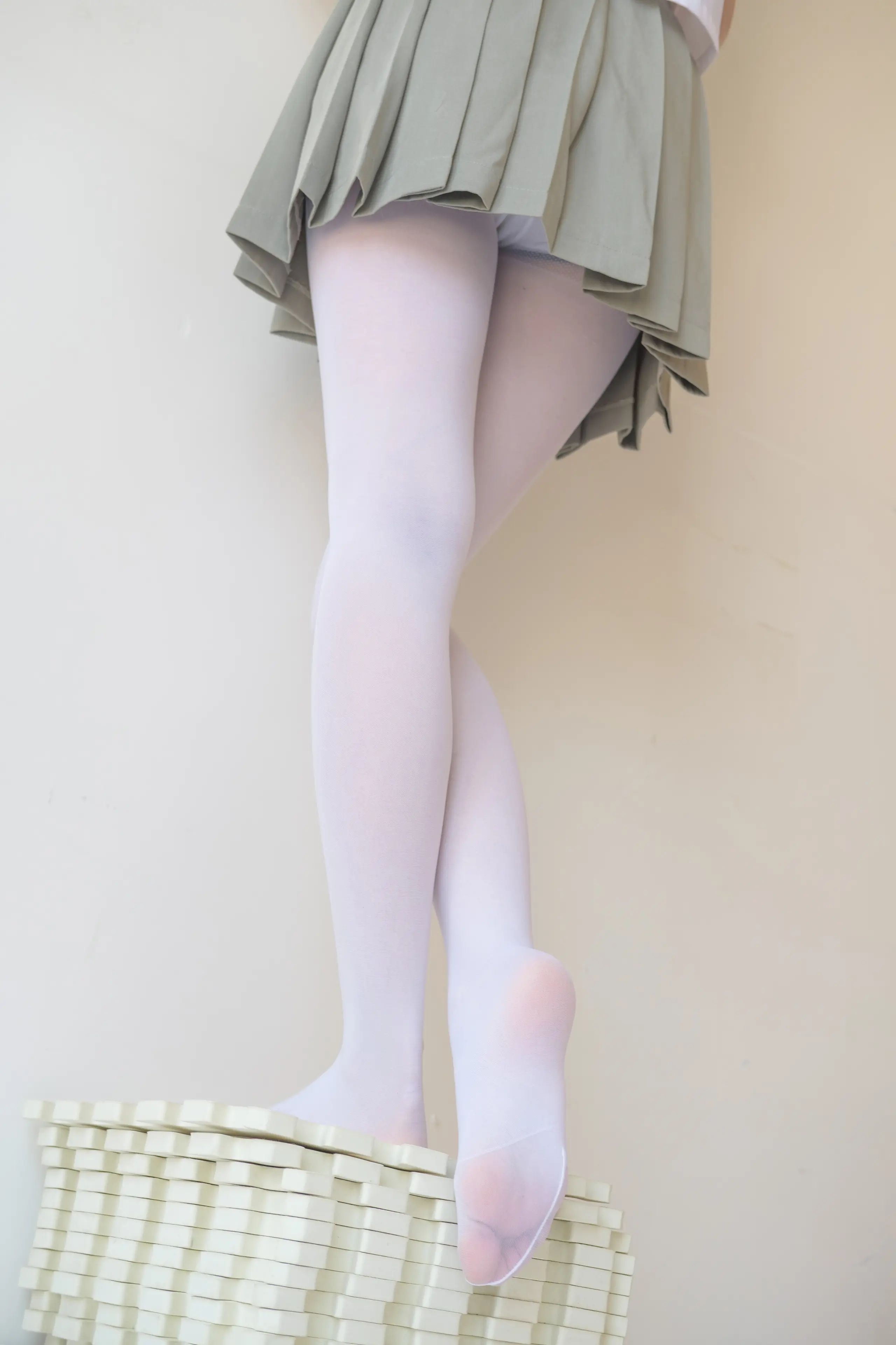 森萝财团 X 白丝纯情 [136P]