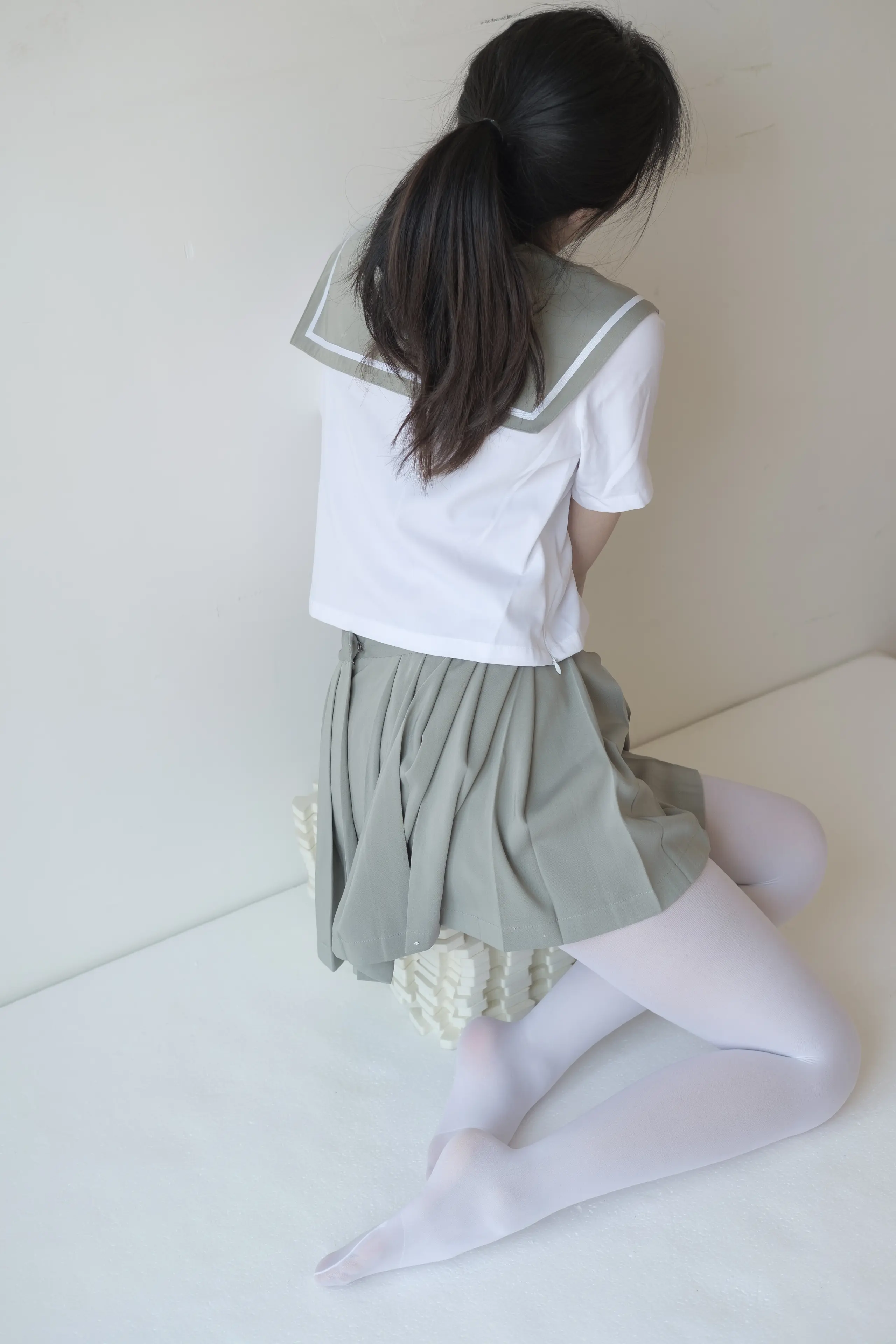 森萝财团 X 白丝纯情 [136P]