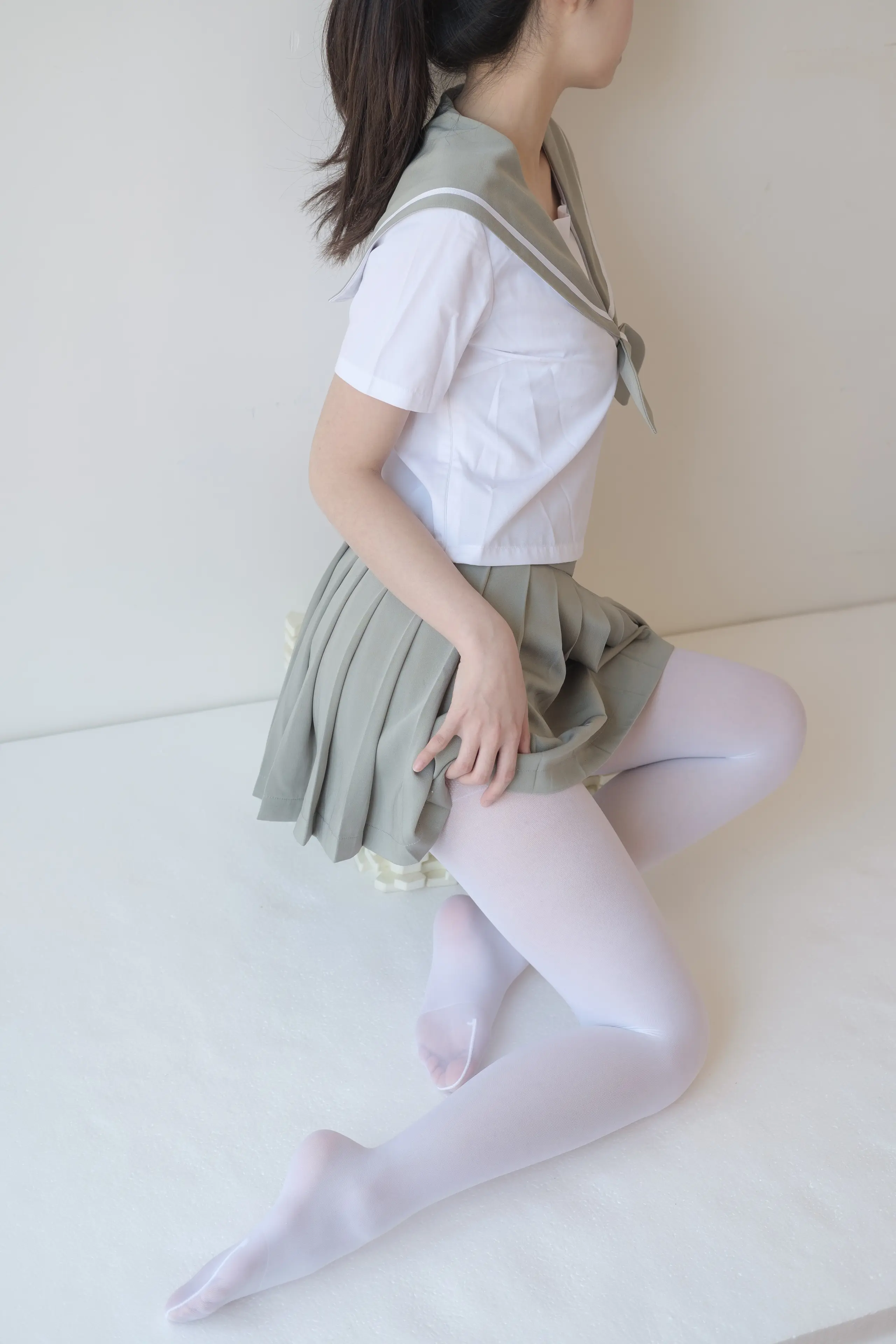 森萝财团 X 白丝纯情 [136P]