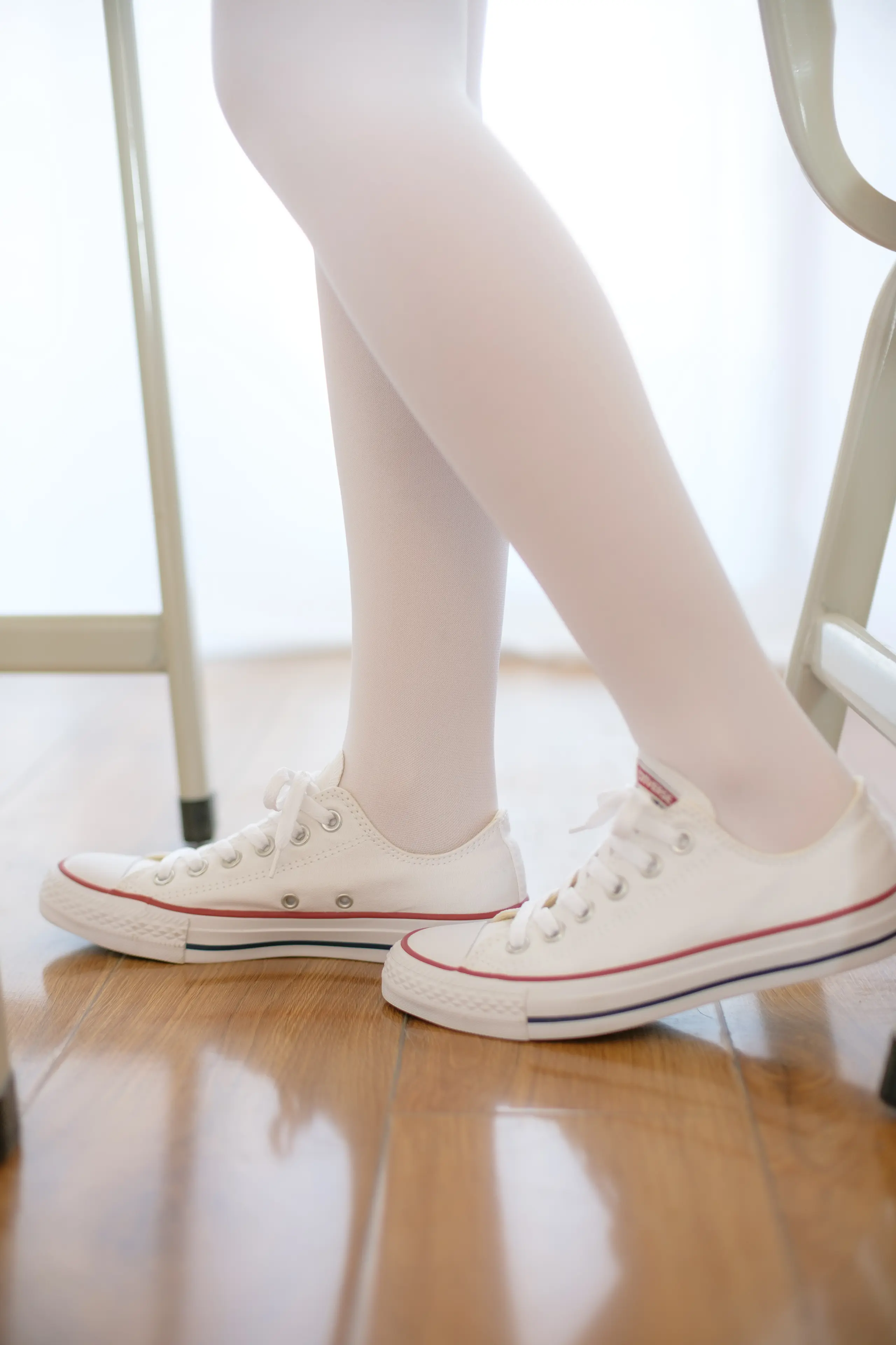 森萝财团 X 白丝运动风 [105P]