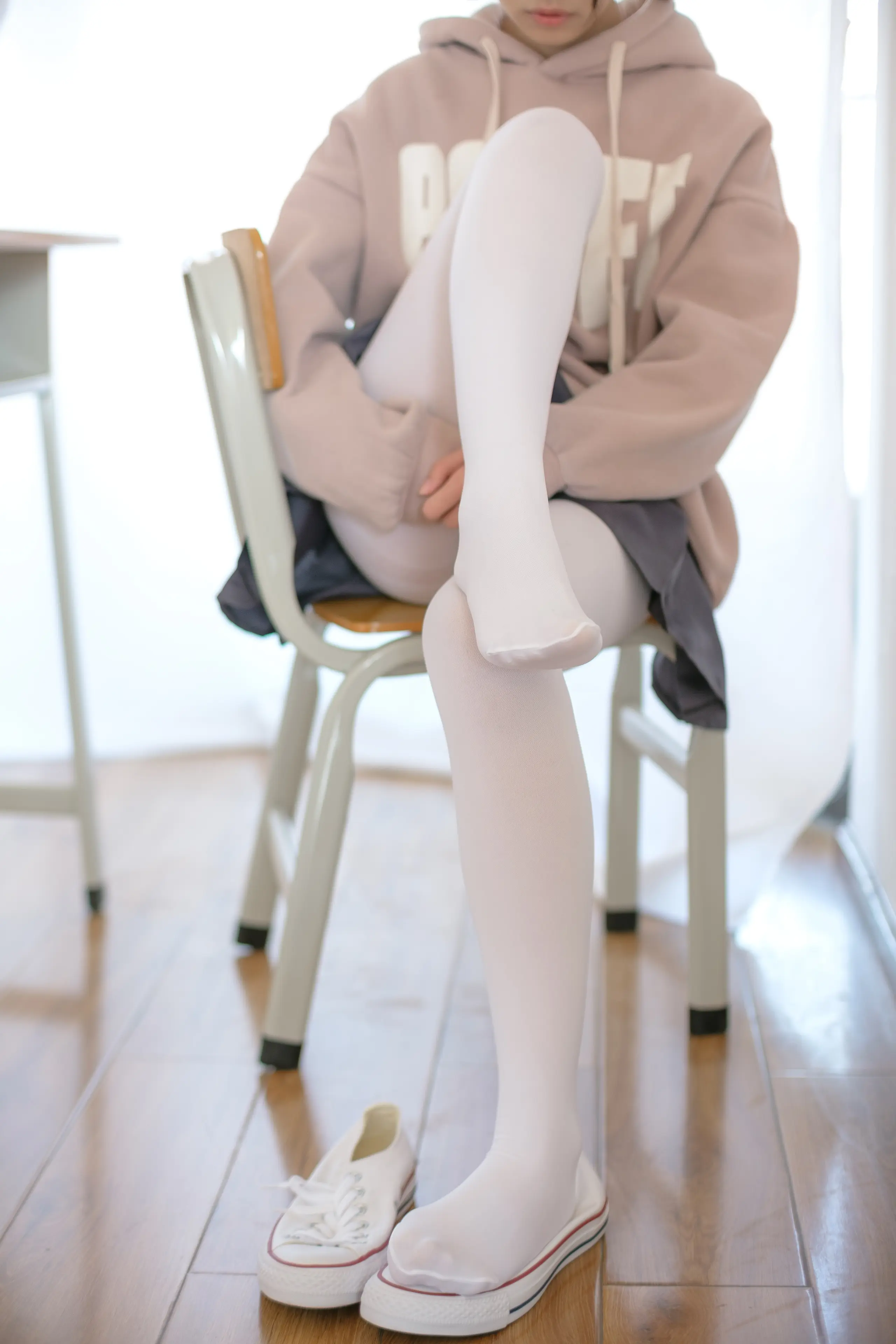 森萝财团 X 白丝运动风 [105P]