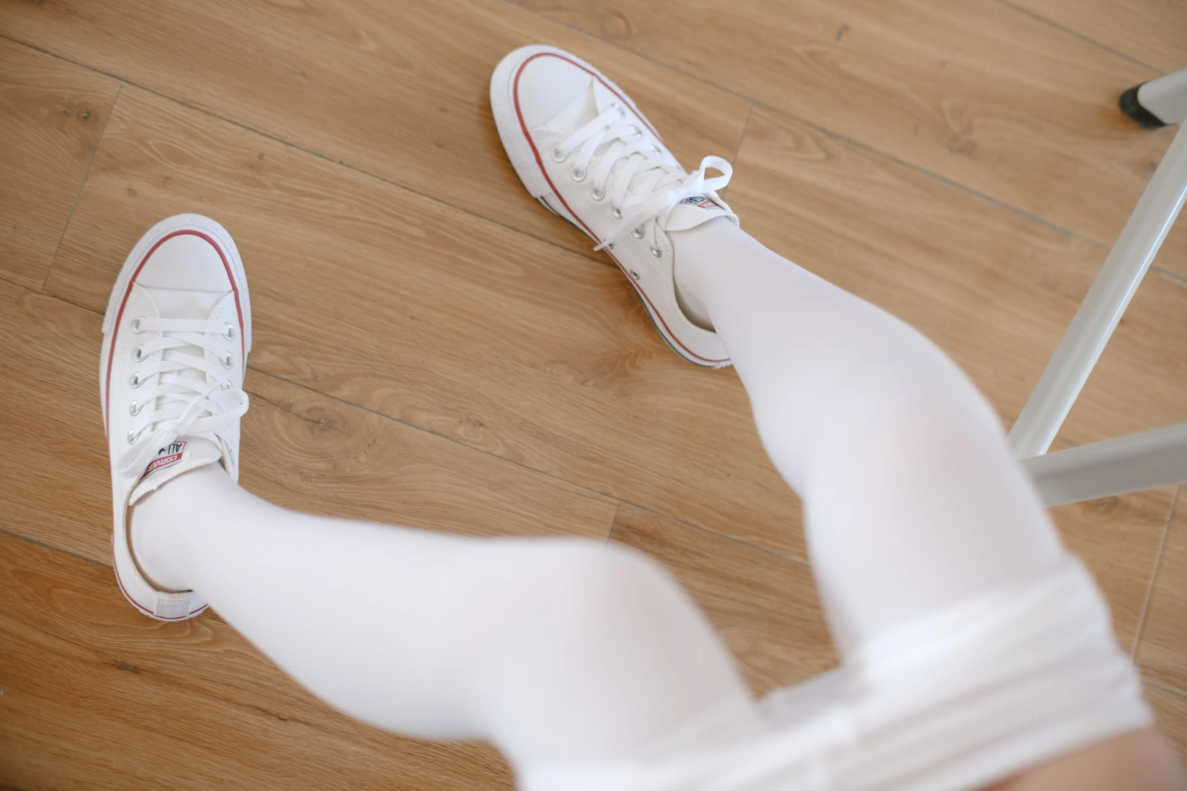 森萝财团 X 白丝运动风 [105P]