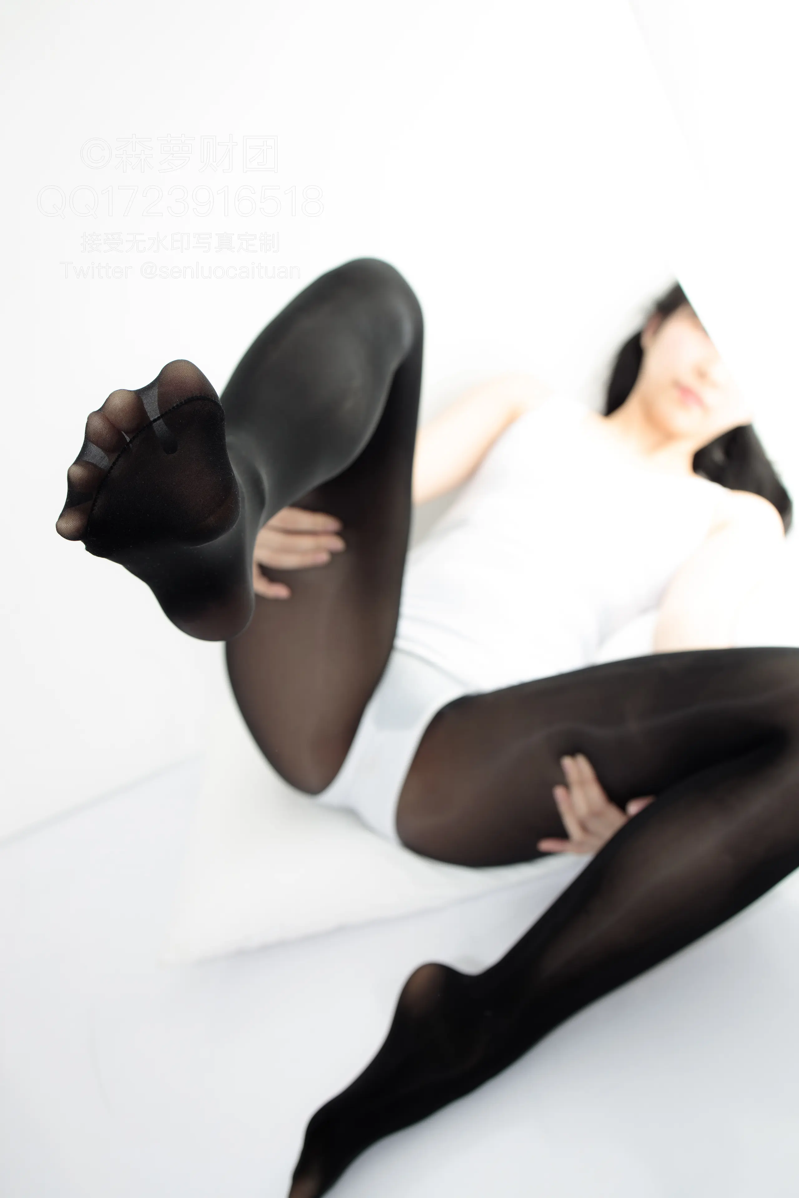 森萝财团 X 白色死库水8D油亮黑丝 [119P]