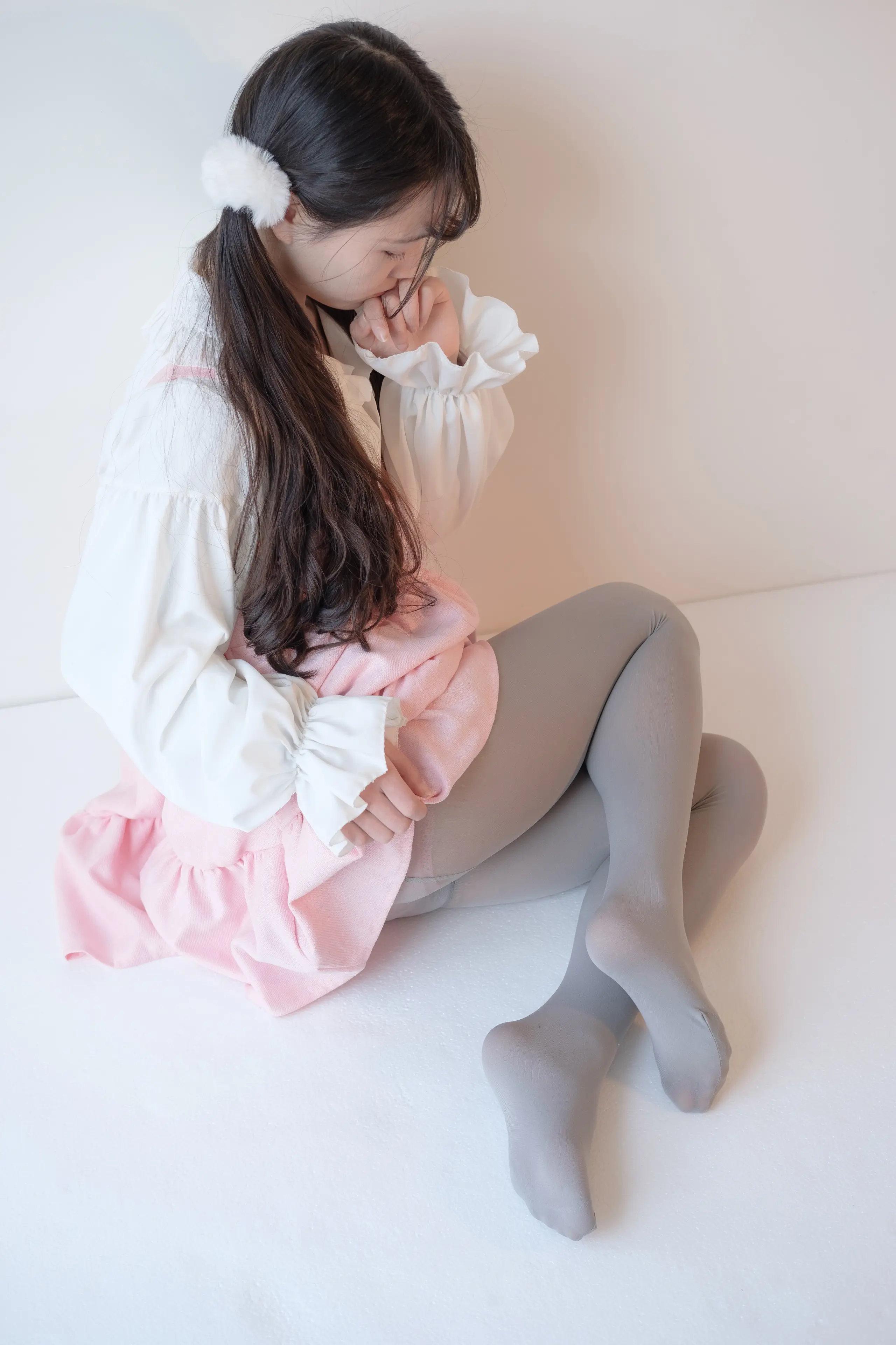 森萝财团 X 粉色纯女孩 [130P]