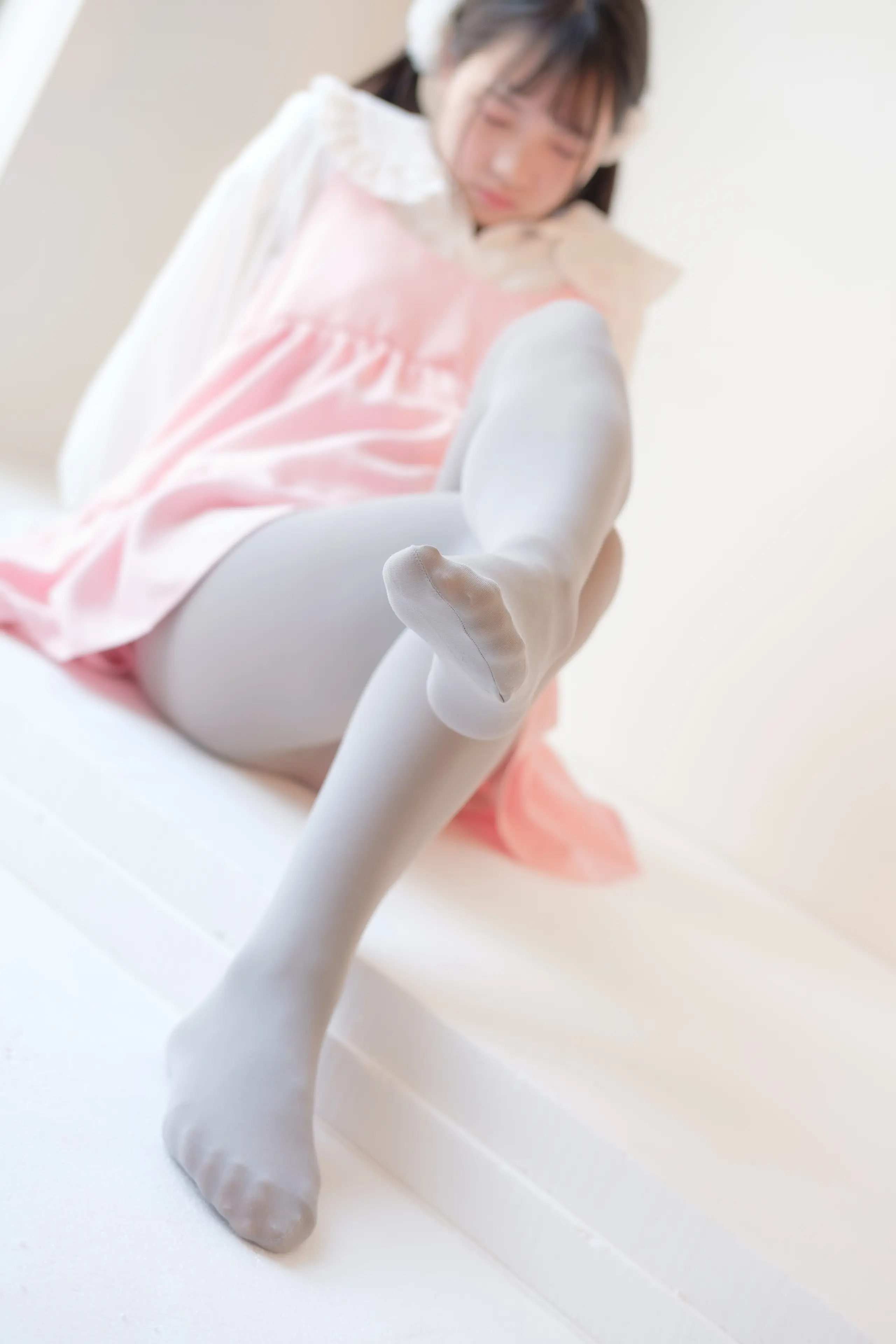 森萝财团 X 粉色纯女孩 [130P]