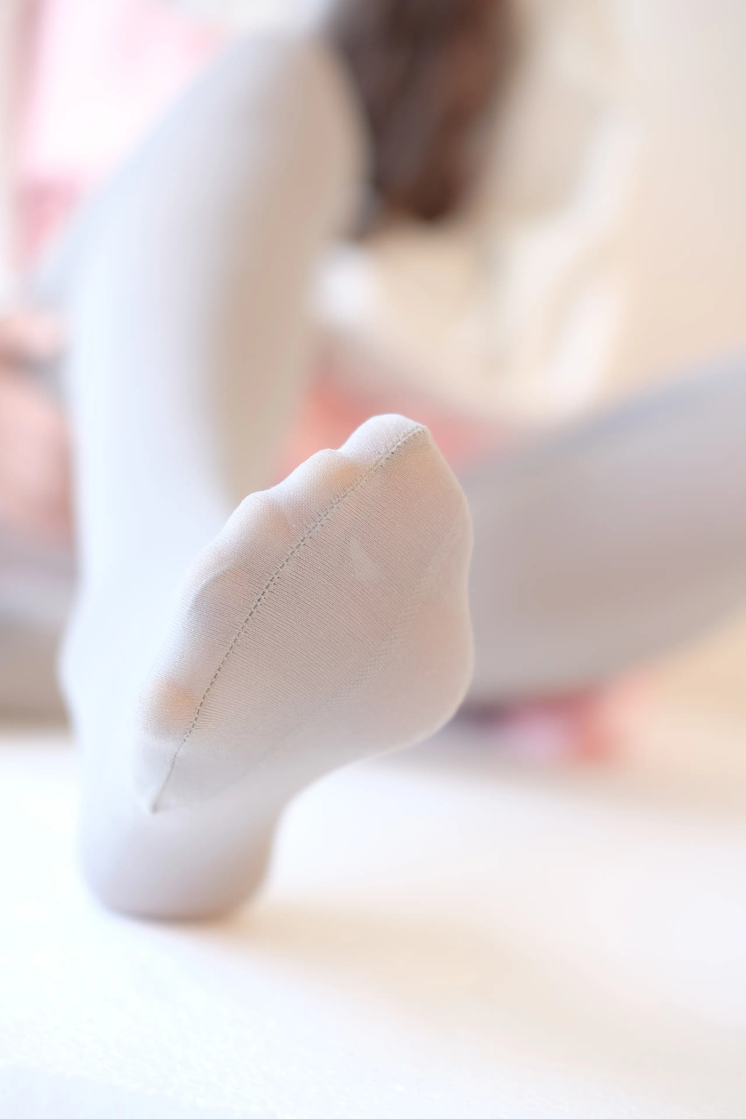 森萝财团 X 粉色纯女孩 [130P]