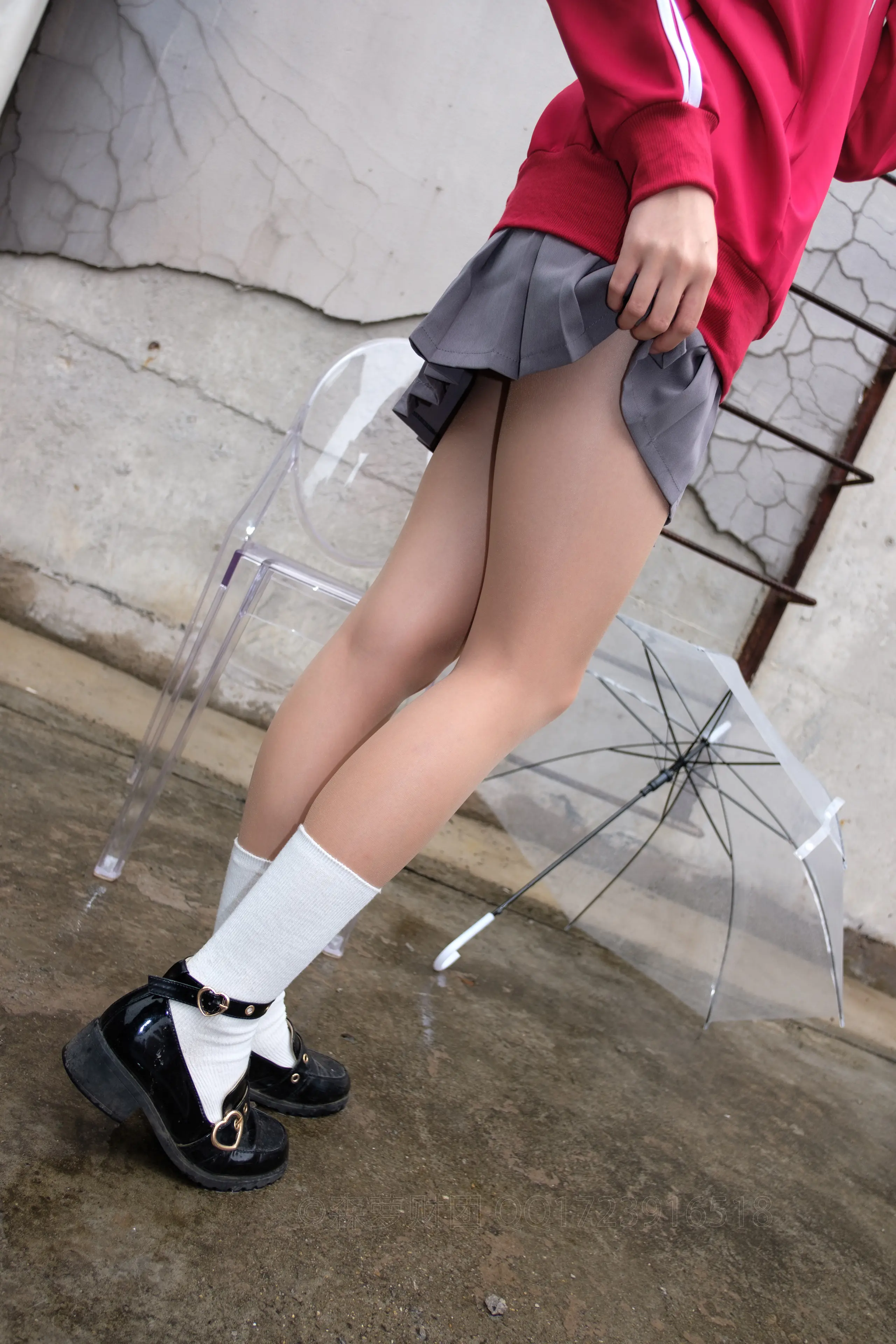 森萝财团 X 红衣少女浴缸玩肉丝 [88P]