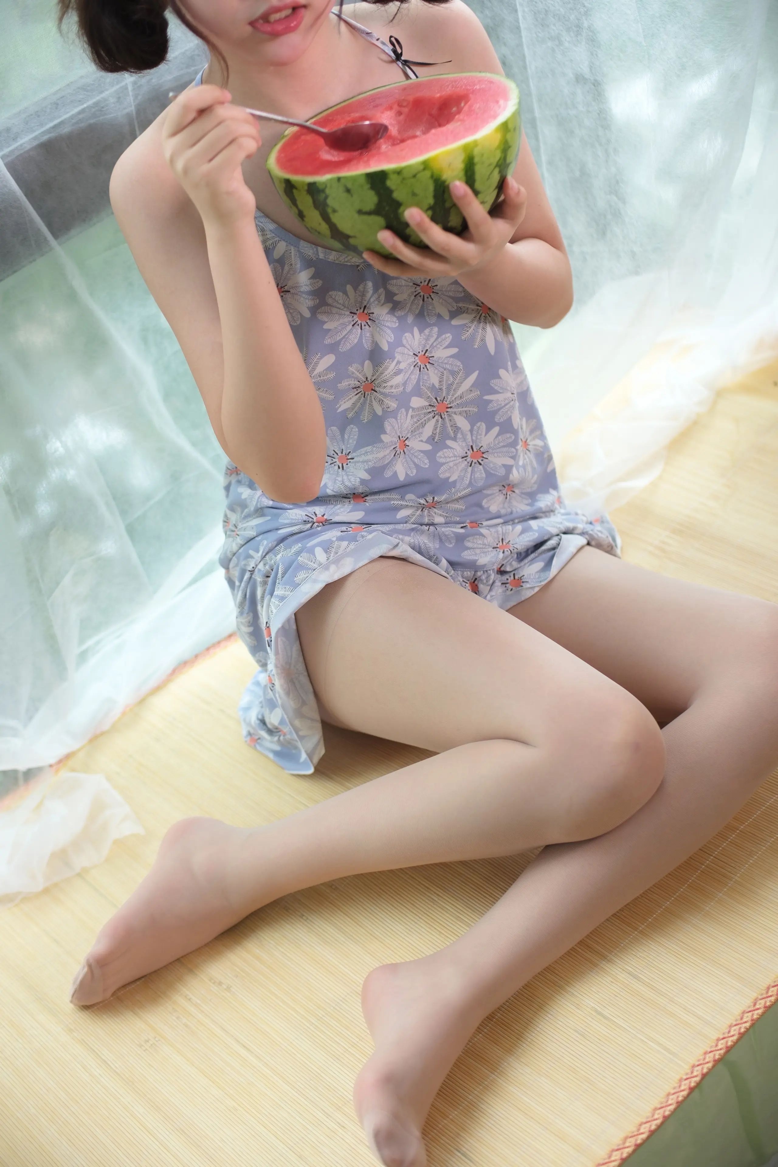 森萝财团 X 肉丝少女 清凉一夏 [128P]