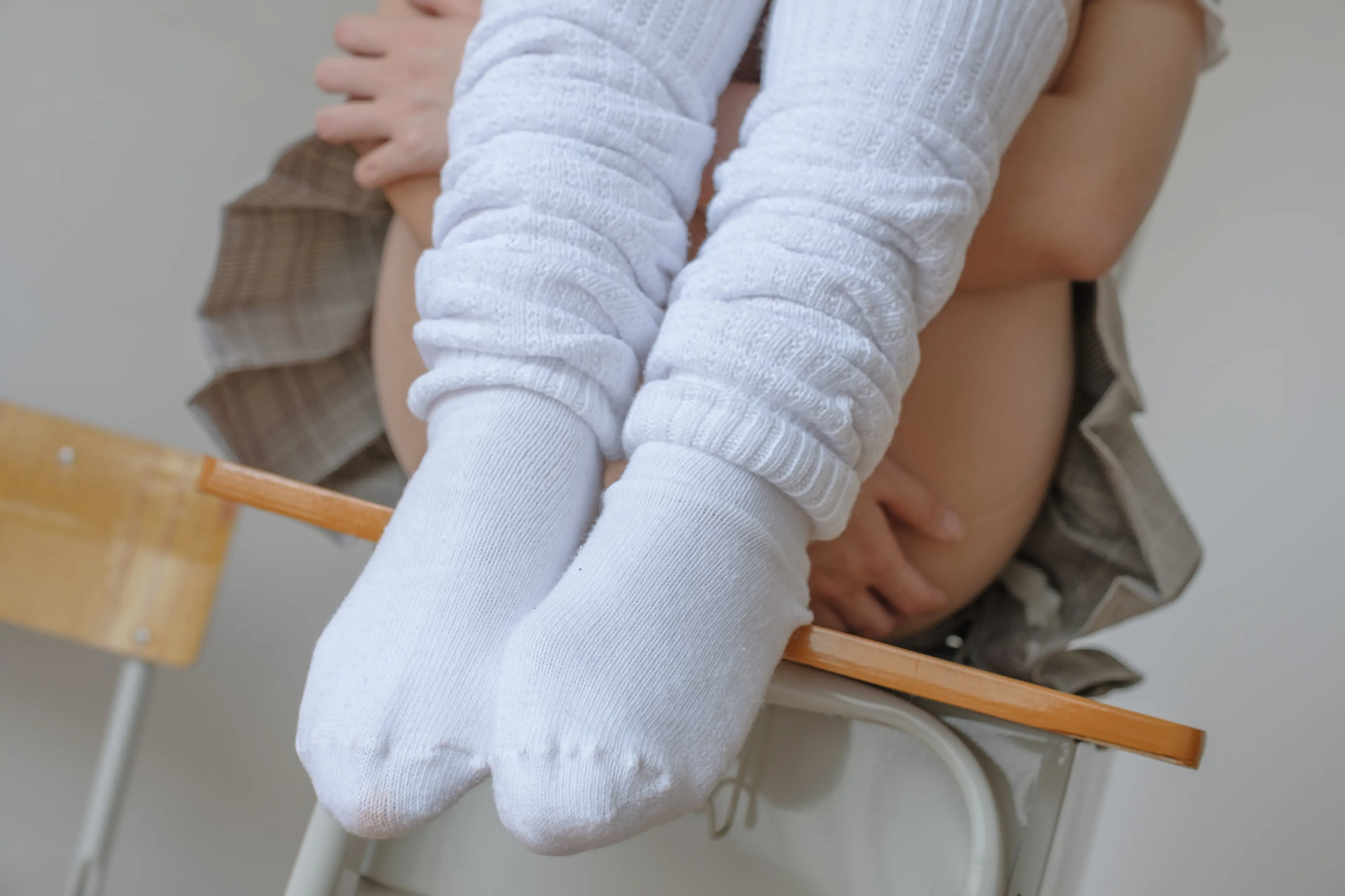 森萝财团 X 肉丝白厚棉袜 [102P]