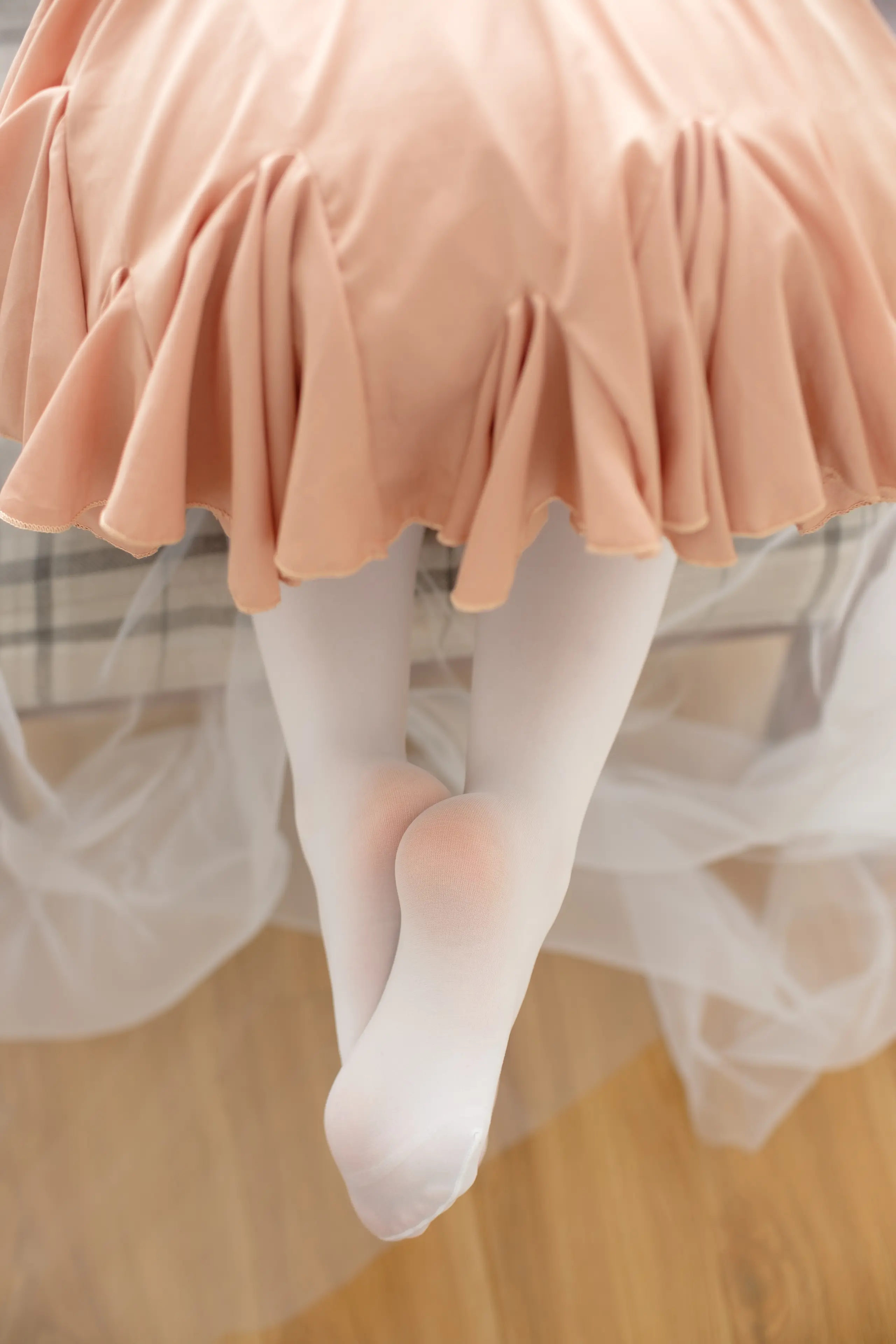 森萝财团 X 萝莉白丝 [95P]