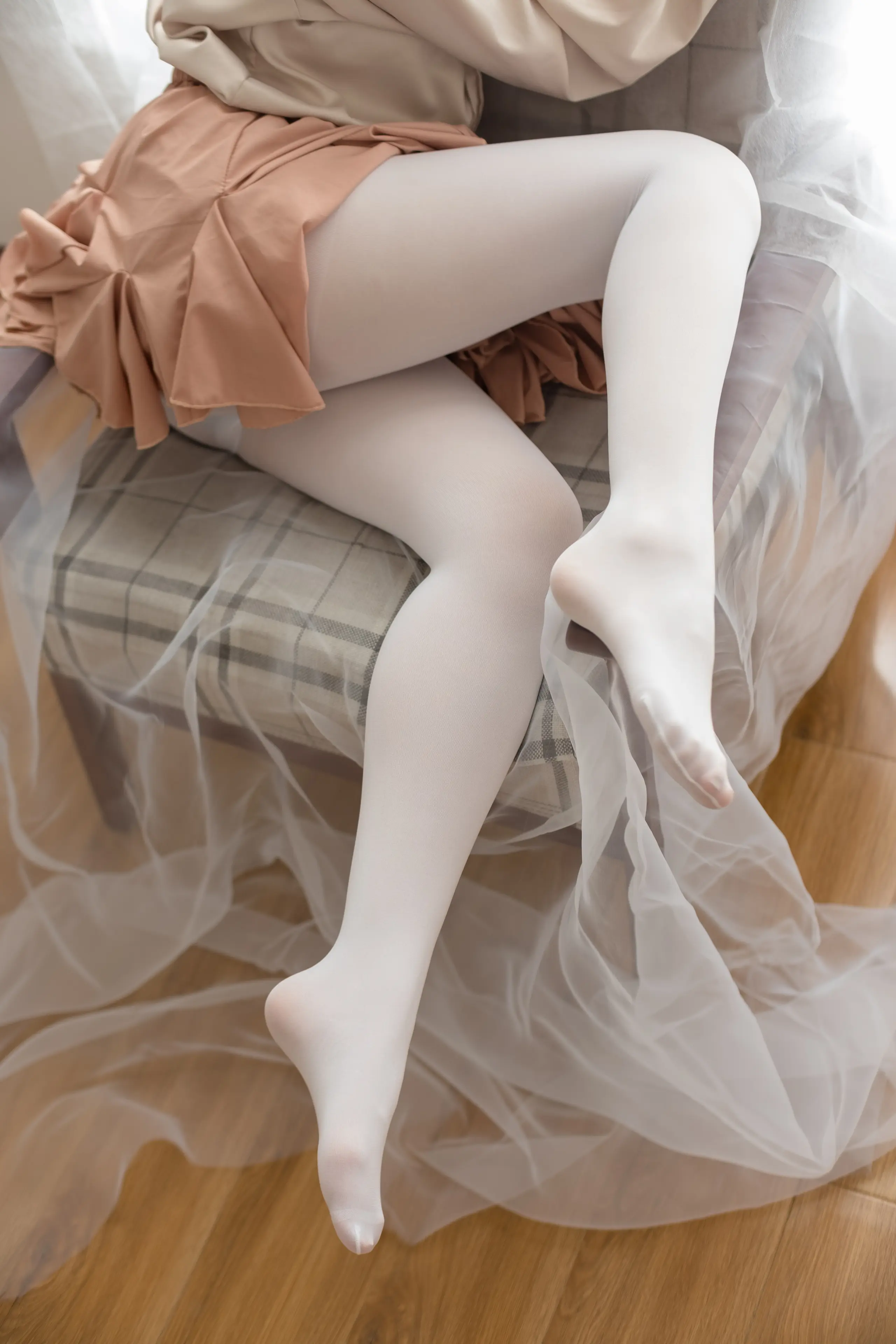 森萝财团 X 萝莉白丝 [95P]