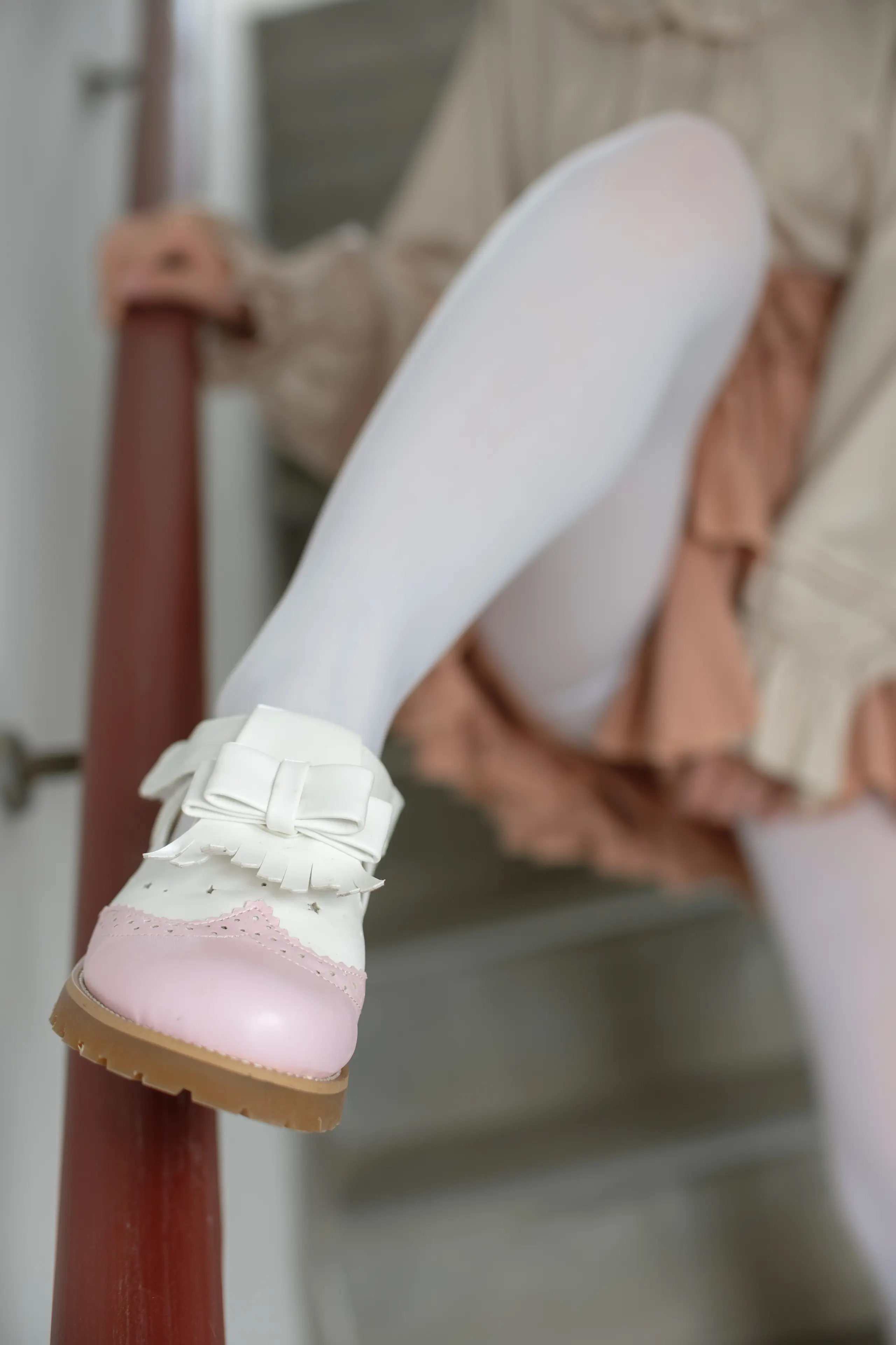 森萝财团 X 萝莉白丝 [95P]