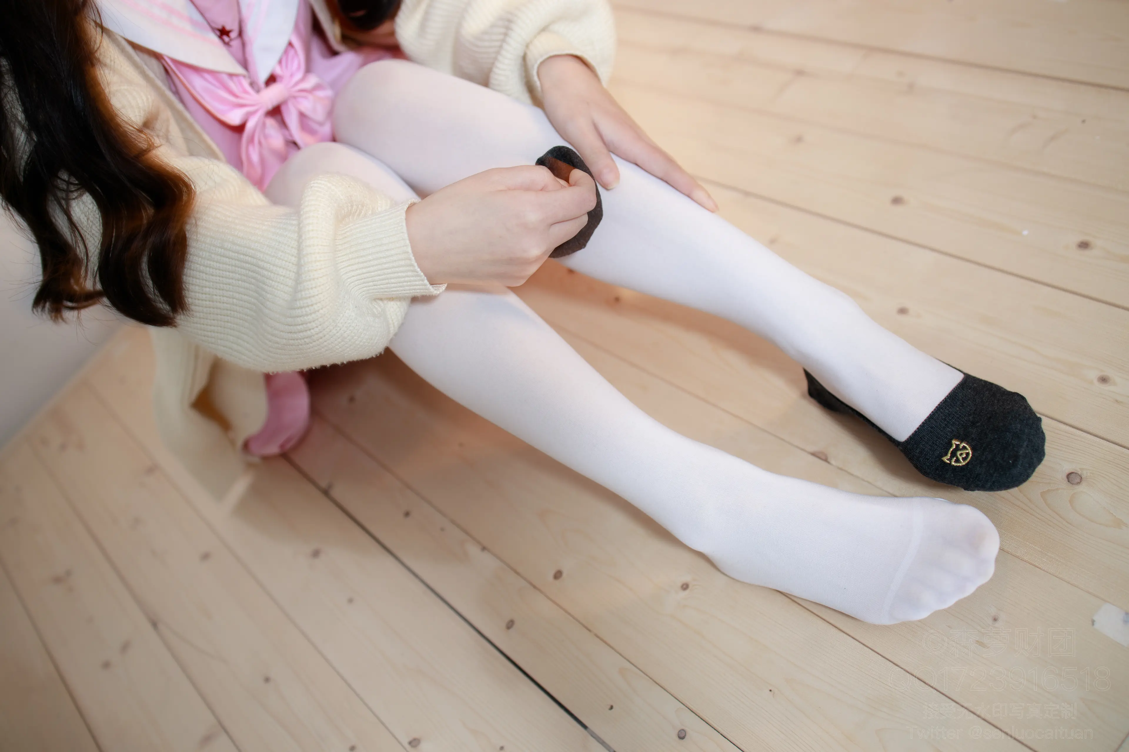 森萝财团 X 萝莉白丝80D [97P]