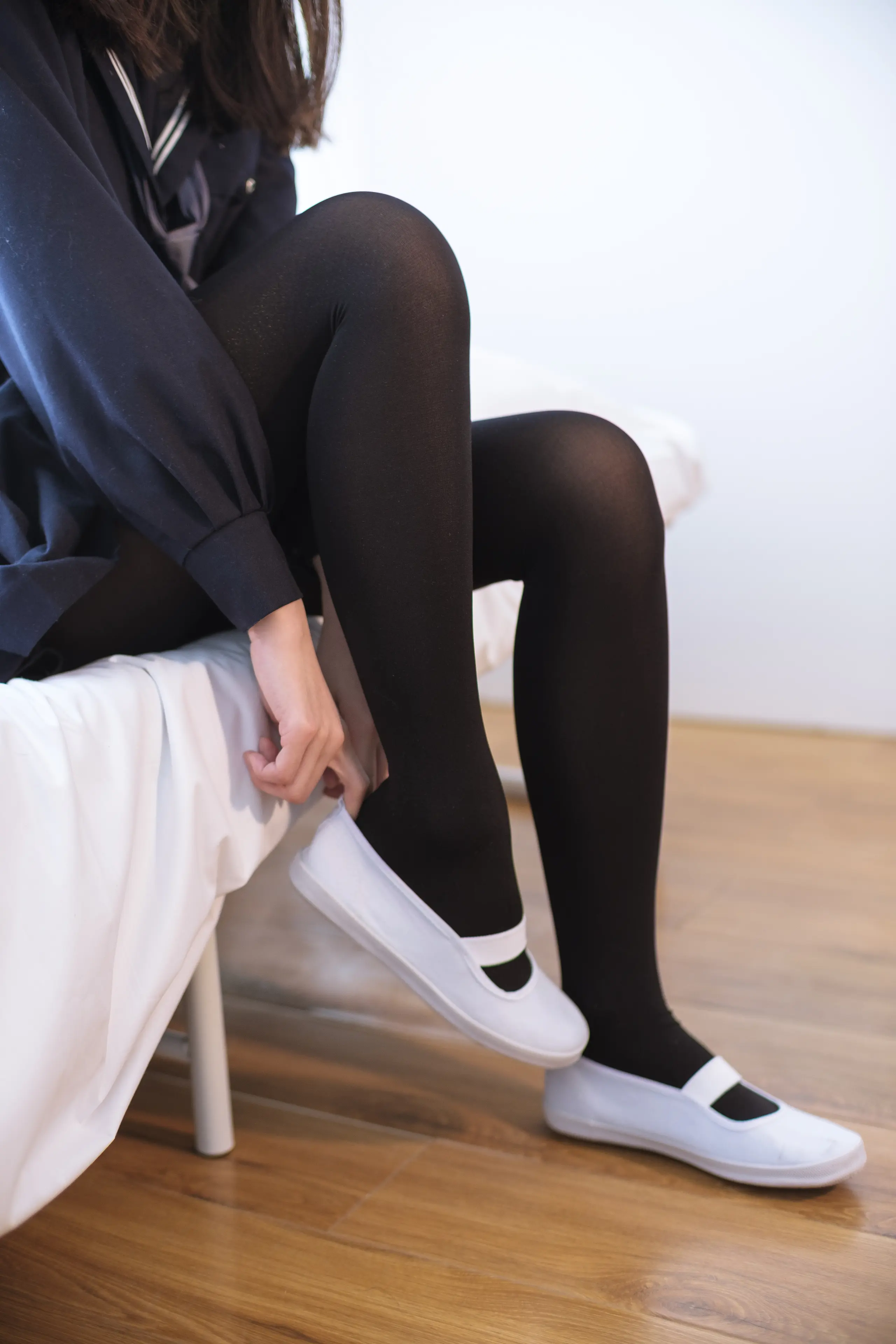 森萝财团 X 黑色·丝足 [127P]