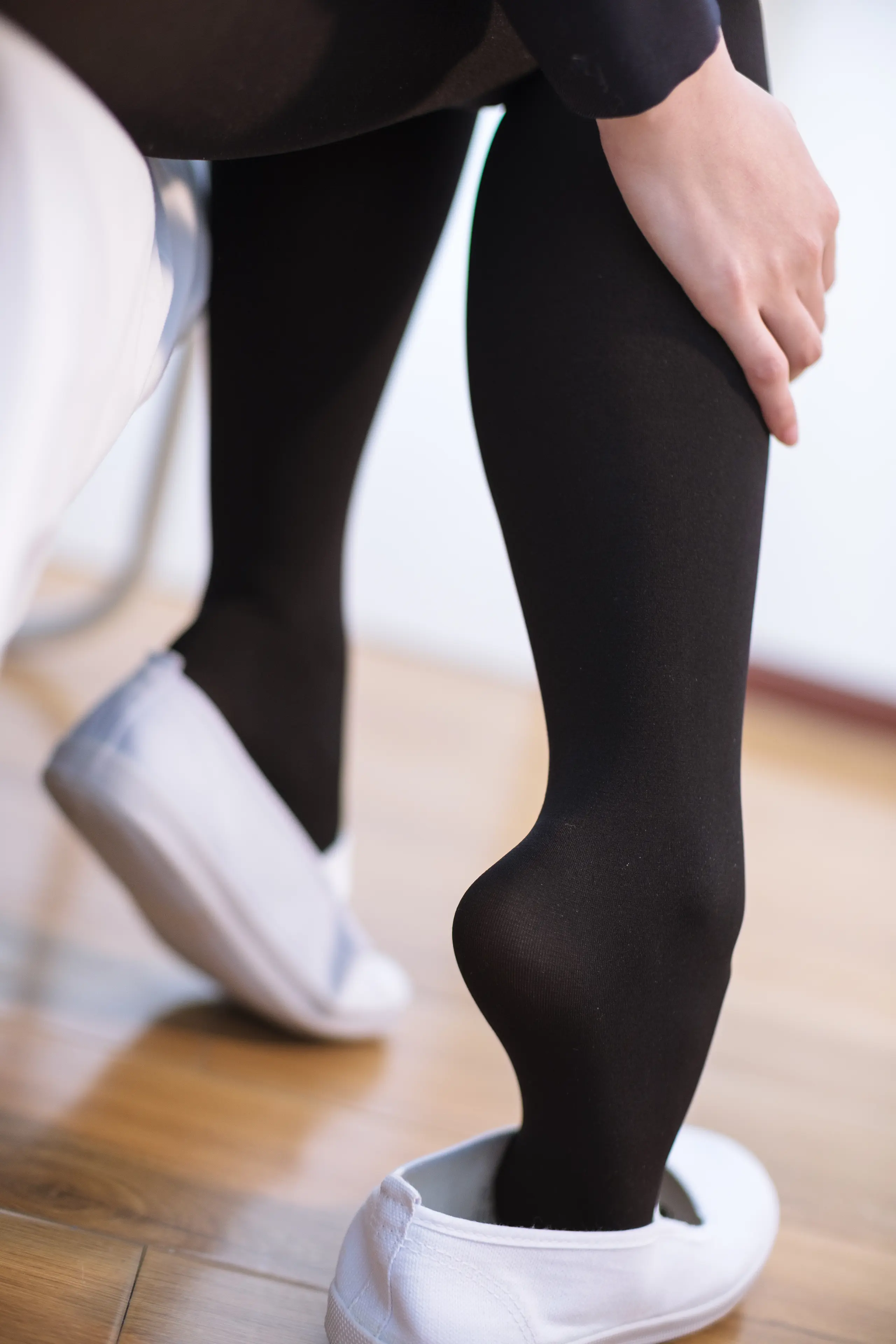 森萝财团 X 黑色·丝足 [127P]