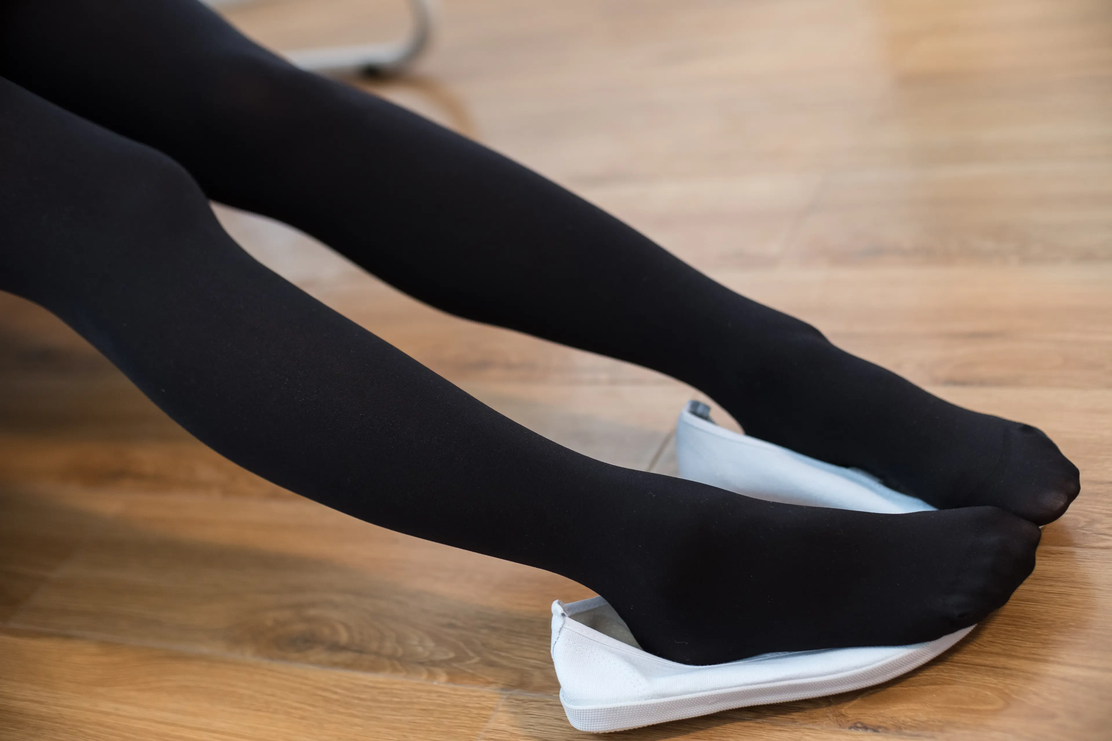 森萝财团 X 黑色·丝足 [127P]