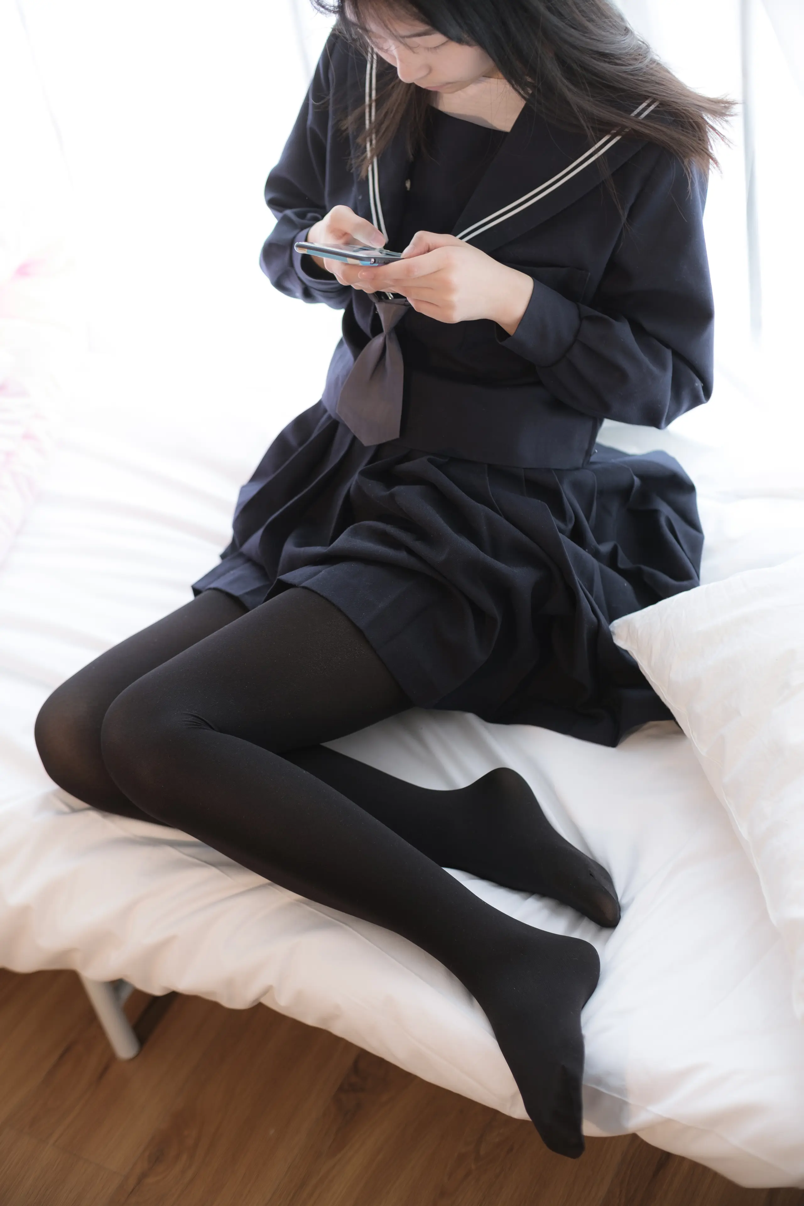 森萝财团 X 黑色·丝足 [127P]