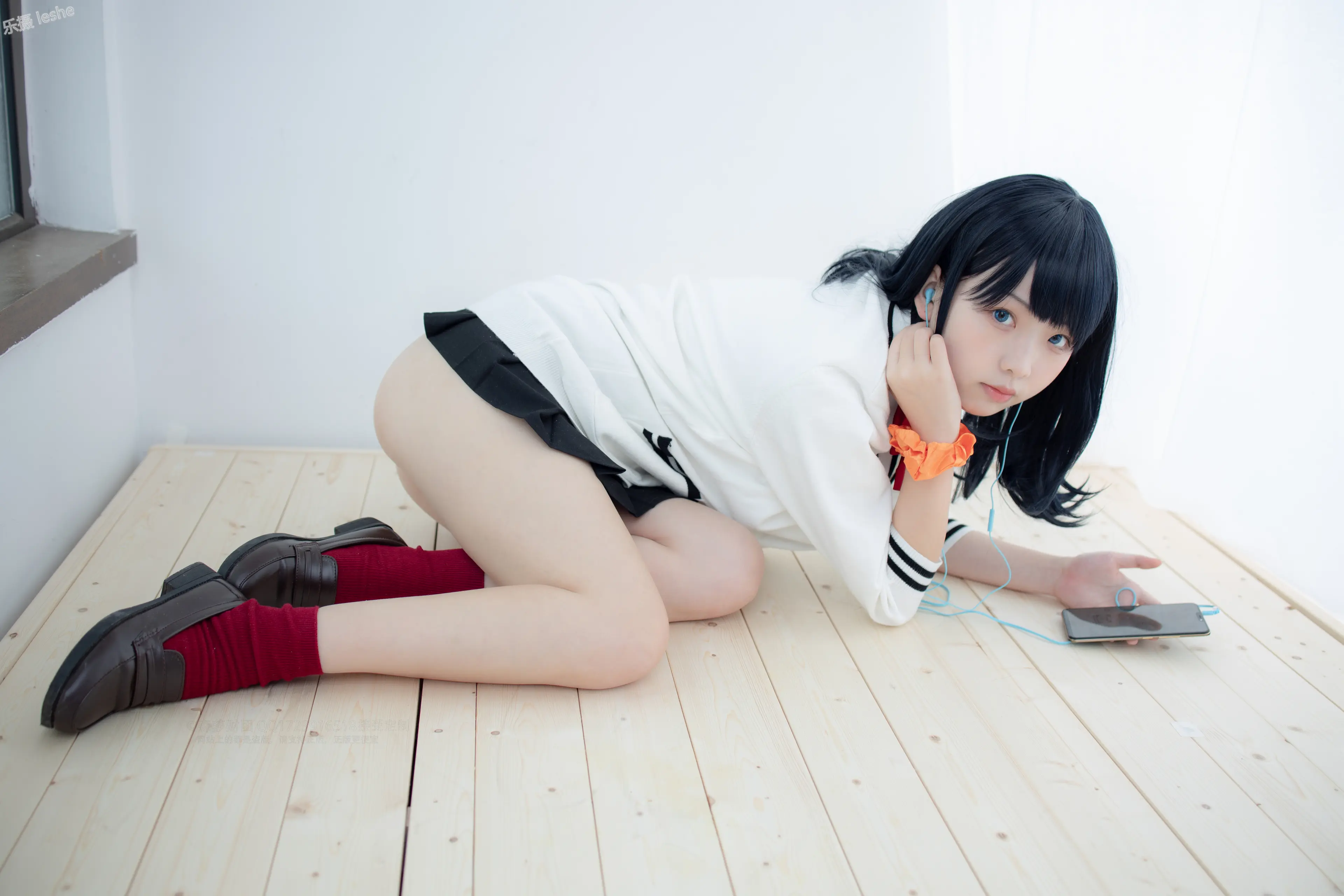 森萝财团 X 20D肉丝短棉袜踩物 [93P]